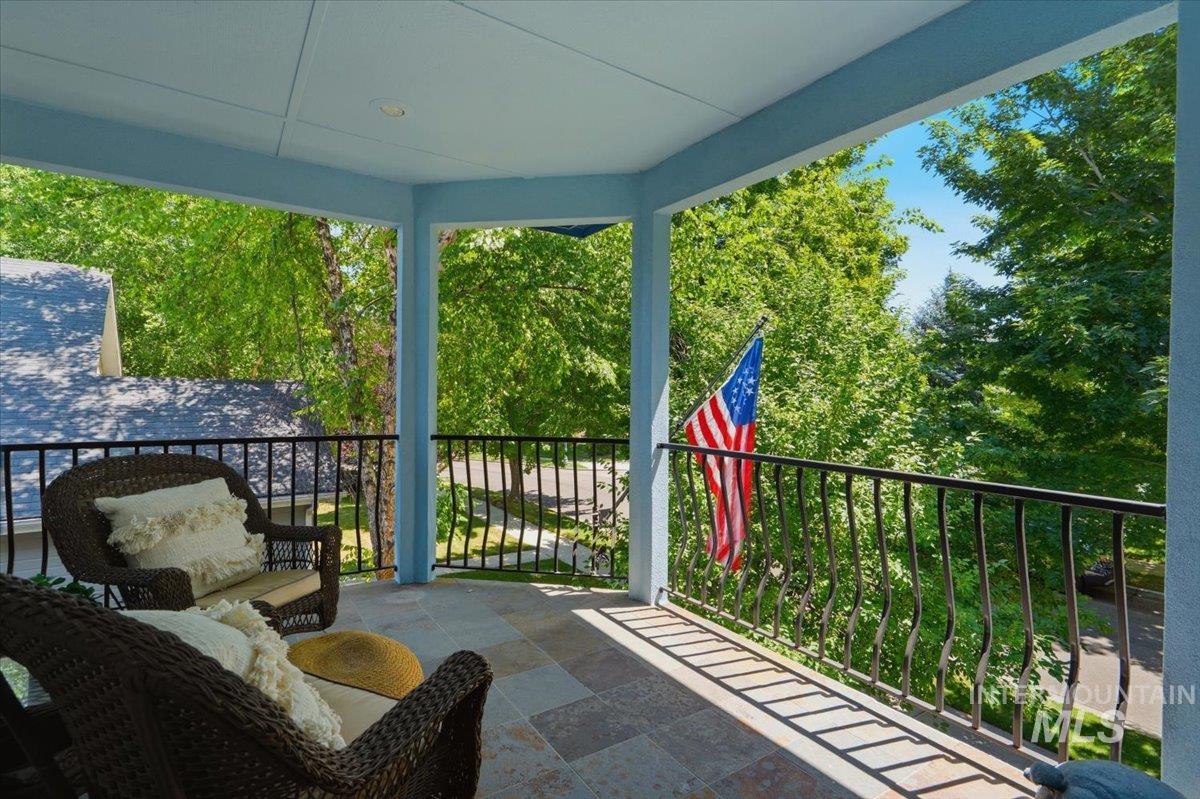12755 N 12th Avenue, Boise, Idaho 83714, 4 Bedrooms, 2.5 Bathrooms, Residential For Sale, Price $674,000, 98995023
