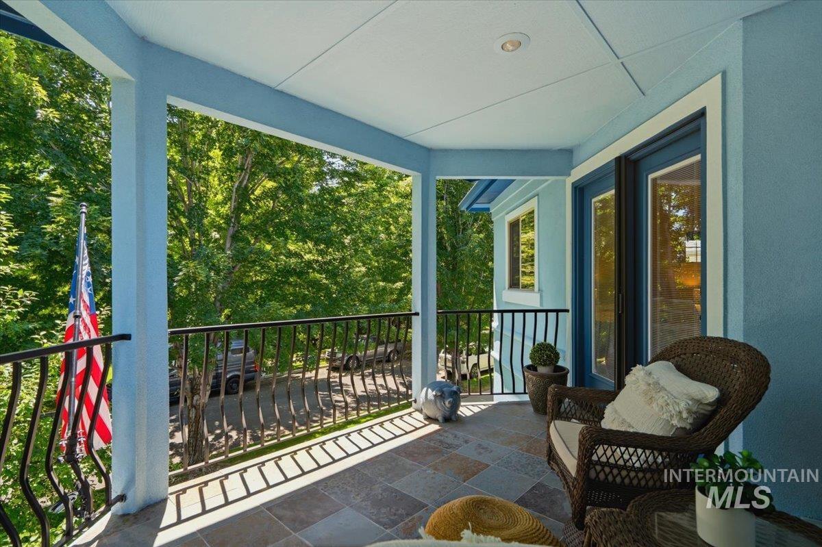 12755 N 12th Avenue, Boise, Idaho 83714, 4 Bedrooms, 2.5 Bathrooms, Residential For Sale, Price $674,000, 98995023