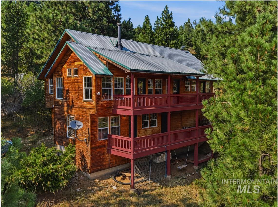 242 Wilderness Way, Boise, Idaho 83716, 3 Bedrooms, 2 Bathrooms, Residential For Sale, Price $625,000, 98995024