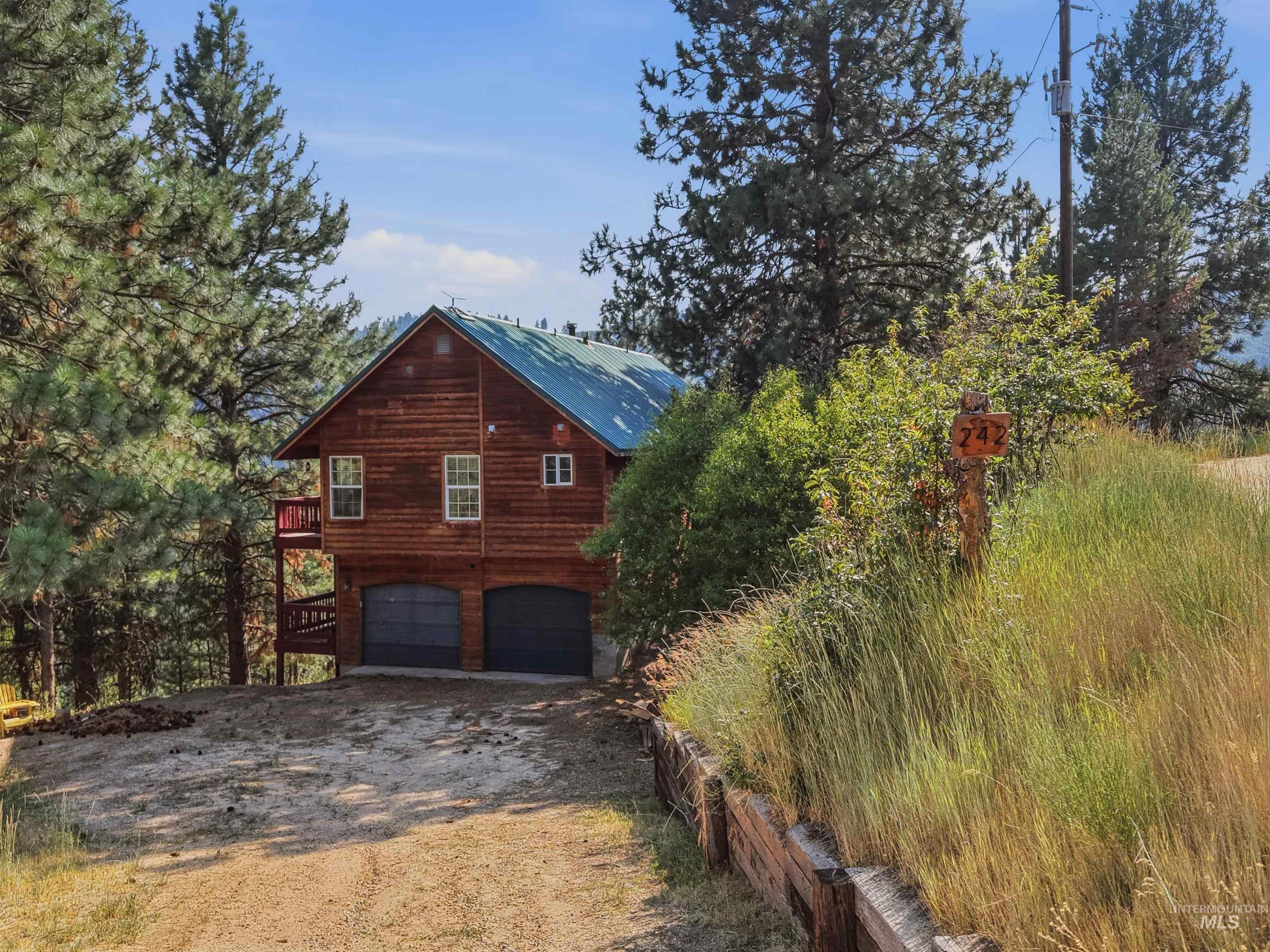 242 Wilderness Way, Boise, Idaho 83716, 3 Bedrooms, 2 Bathrooms, Residential For Sale, Price $625,000, 98995024