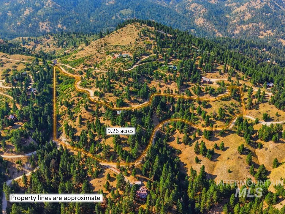 242 Wilderness Way, Boise, Idaho 83716, 3 Bedrooms, 2 Bathrooms, Residential For Sale, Price $625,000, 98995024