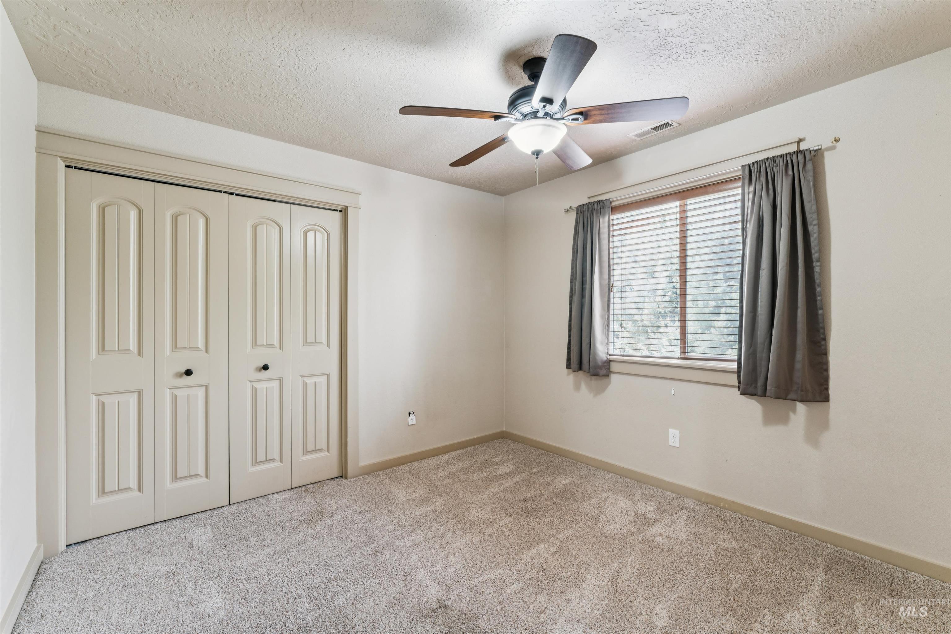 1902 E Mountain Man, Meridian, Idaho 83646, 4 Bedrooms, 2.5 Bathrooms, Residential For Sale, Price $564,900,MLS 98995026