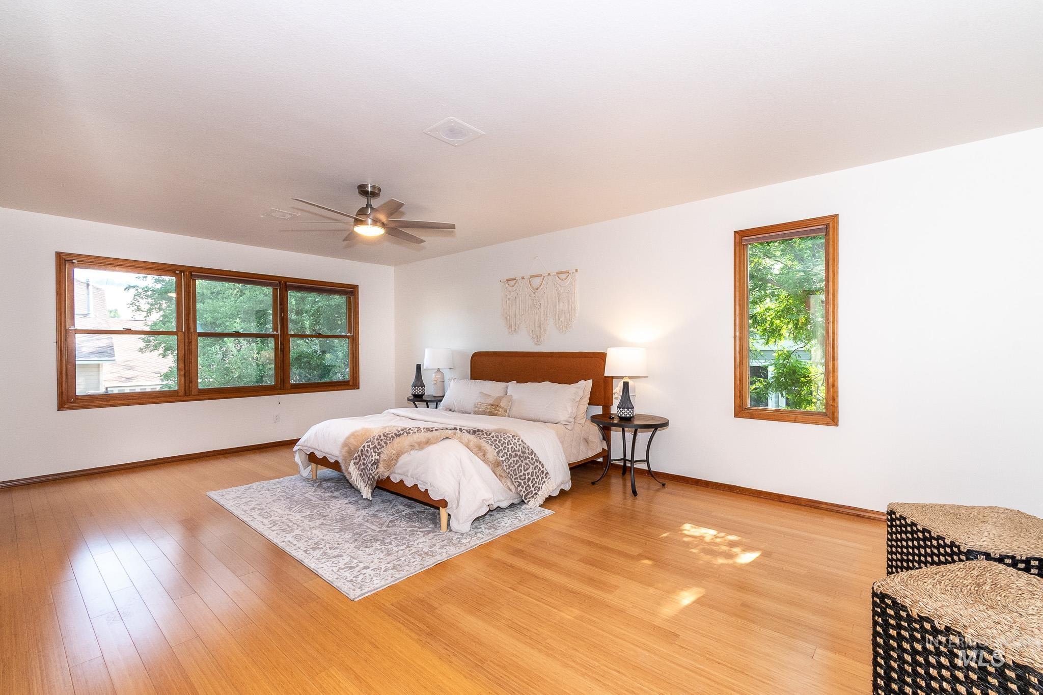 5678 W Gate House Ct, Boise, Idaho 83703, 3 Bedrooms, 2.5 Bathrooms, Residential For Sale, Price $650,000, 98995028
