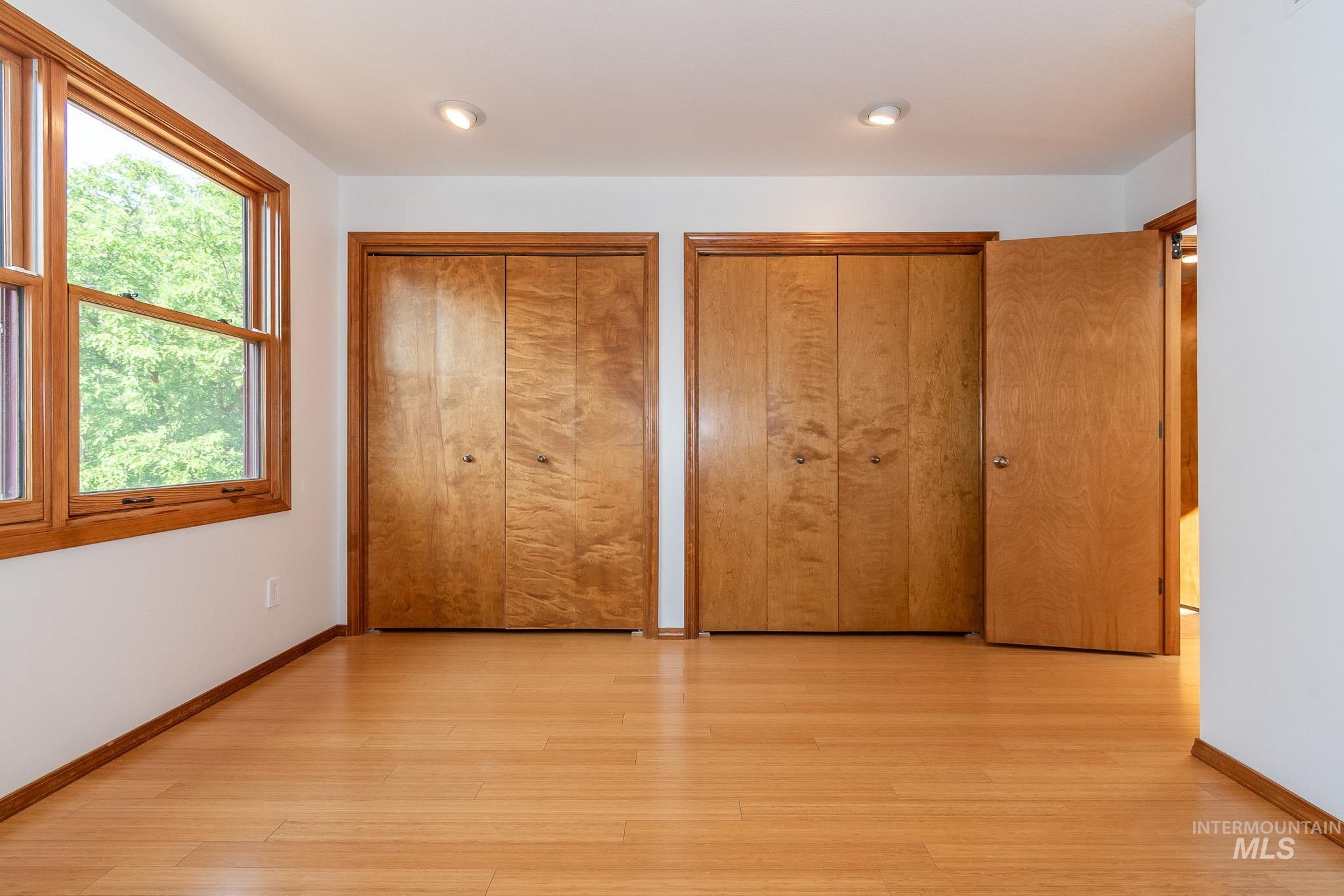 5678 W Gate House Ct, Boise, Idaho 83703, 3 Bedrooms, 2.5 Bathrooms, Residential For Sale, Price $650,000, 98995028