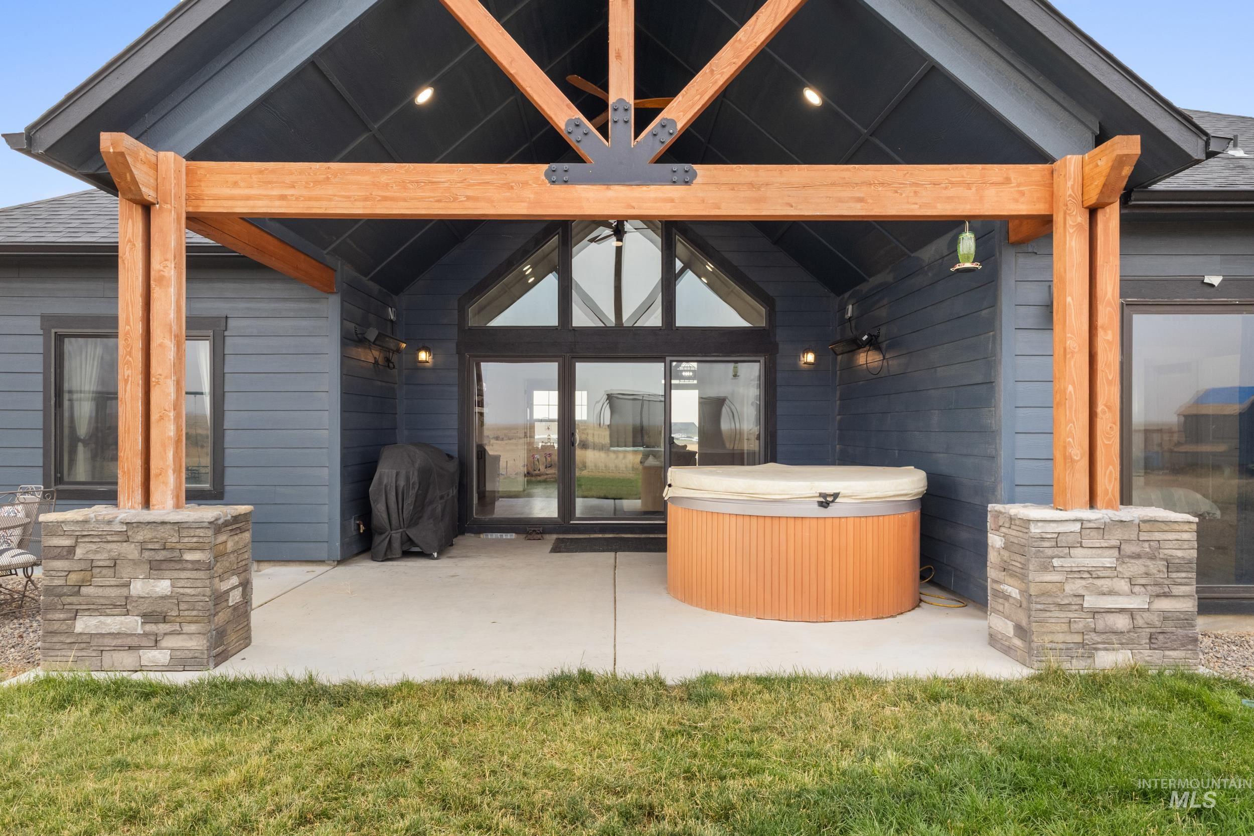 1936 E E Bonanza Ct, Mountain Home, Idaho 83647, 3 Bedrooms, 2 Bathrooms, Residential For Sale, Price $699,000, 98995030