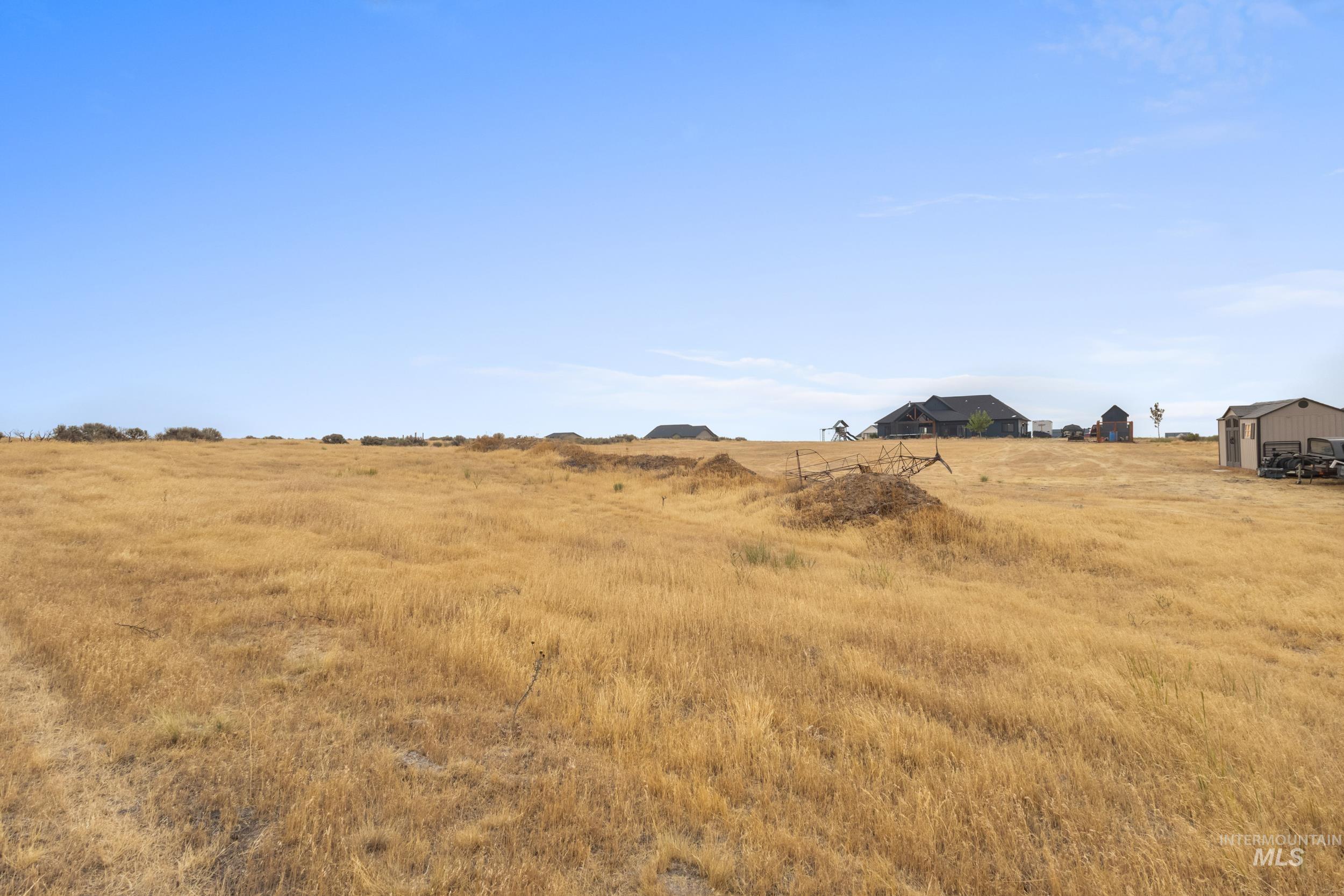 1936 E E Bonanza Ct, Mountain Home, Idaho 83647, 3 Bedrooms, 2 Bathrooms, Residential For Sale, Price $699,000, 98995030