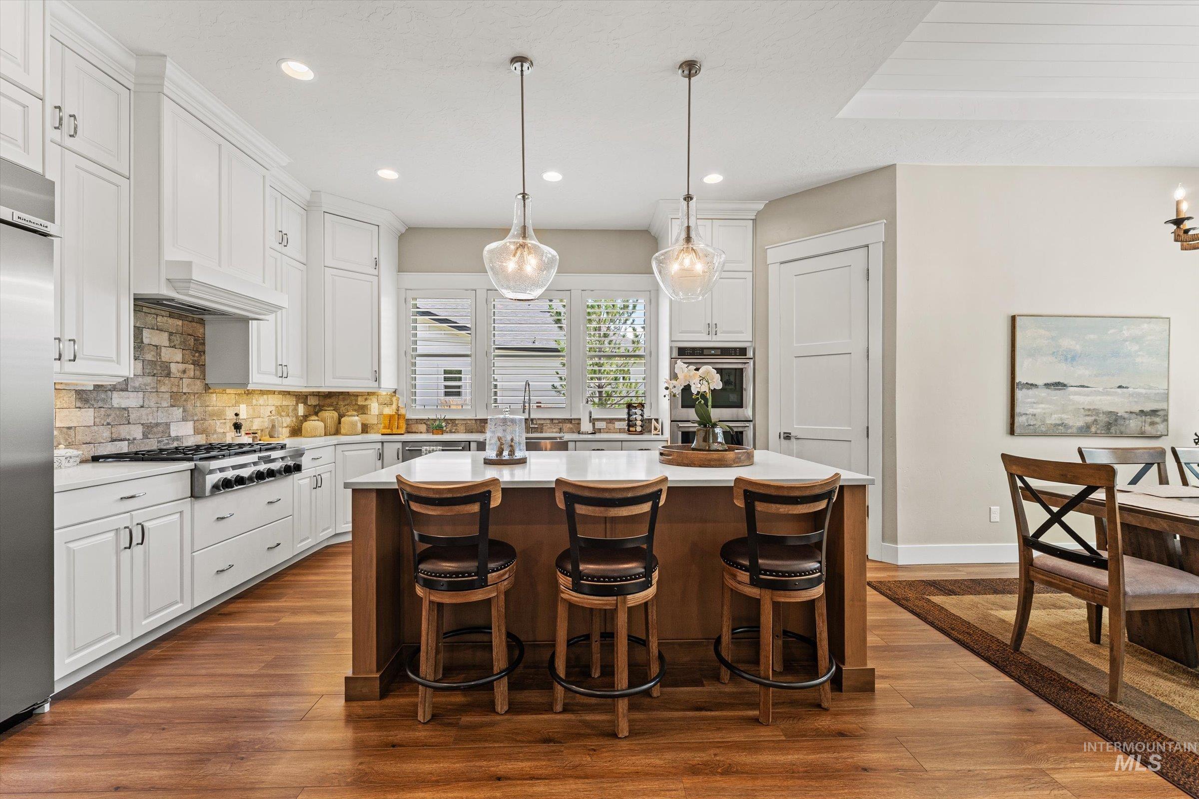 1341 N Willowick, Eagle, Idaho 83616, 3 Bedrooms, 2.5 Bathrooms, Residential For Sale, Price $760,000, 98995031