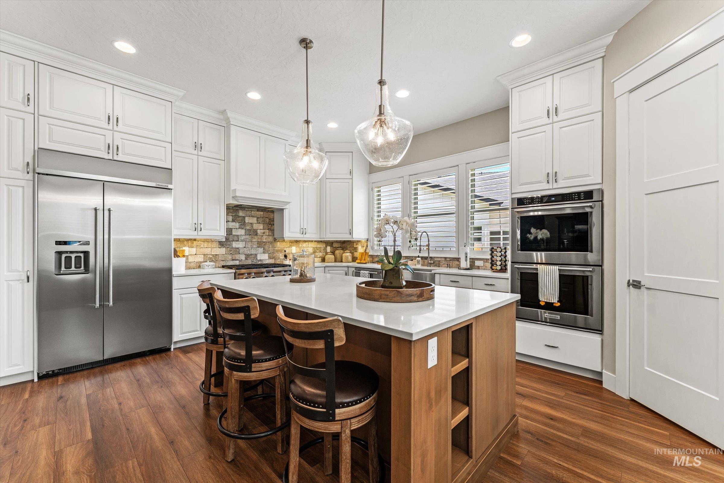 1341 N Willowick, Eagle, Idaho 83616, 3 Bedrooms, 2.5 Bathrooms, Residential For Sale, Price $760,000, 98995031