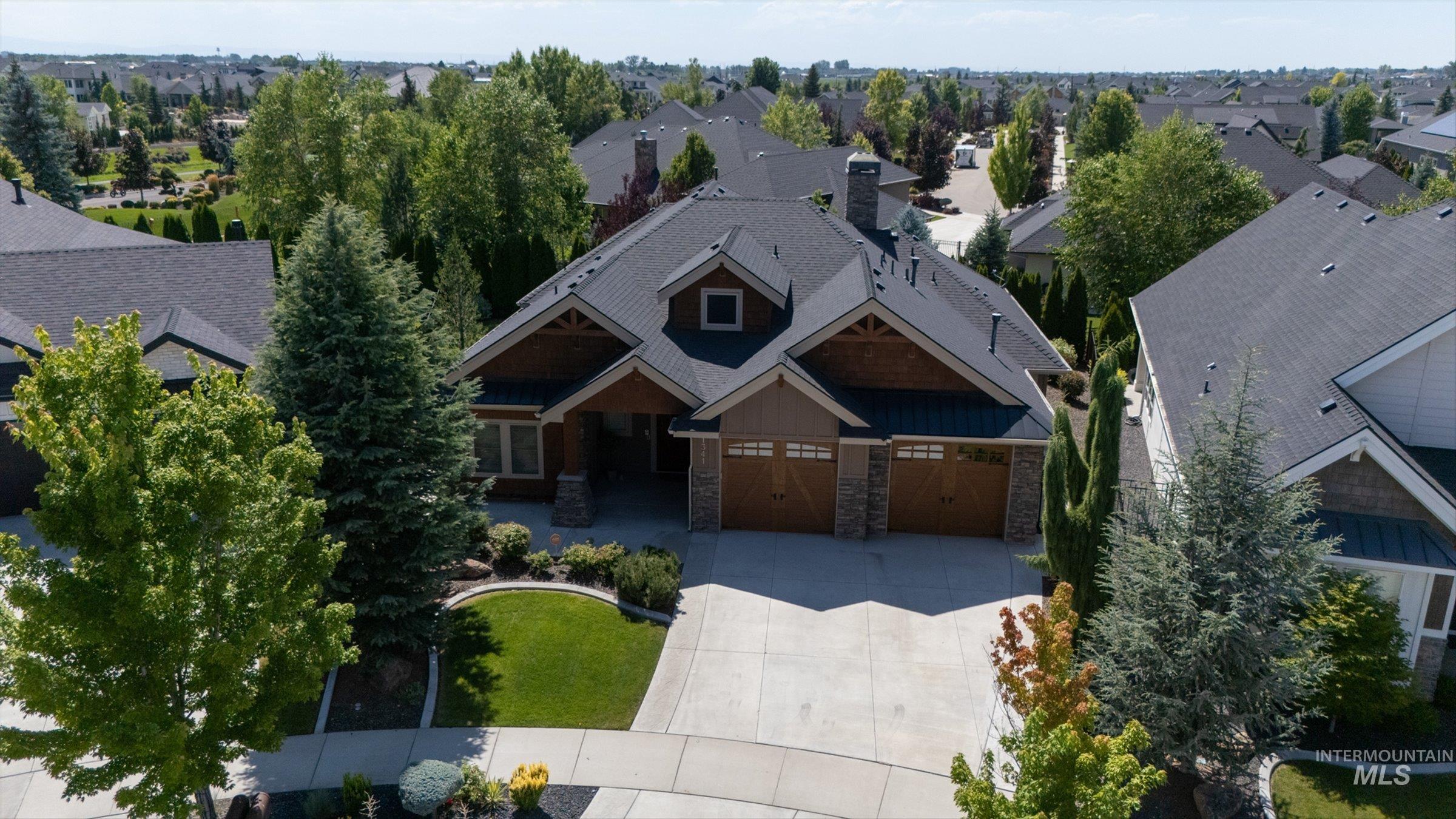 1341 N Willowick, Eagle, Idaho 83616, 3 Bedrooms, 2.5 Bathrooms, Residential For Sale, Price $760,000, 98995031