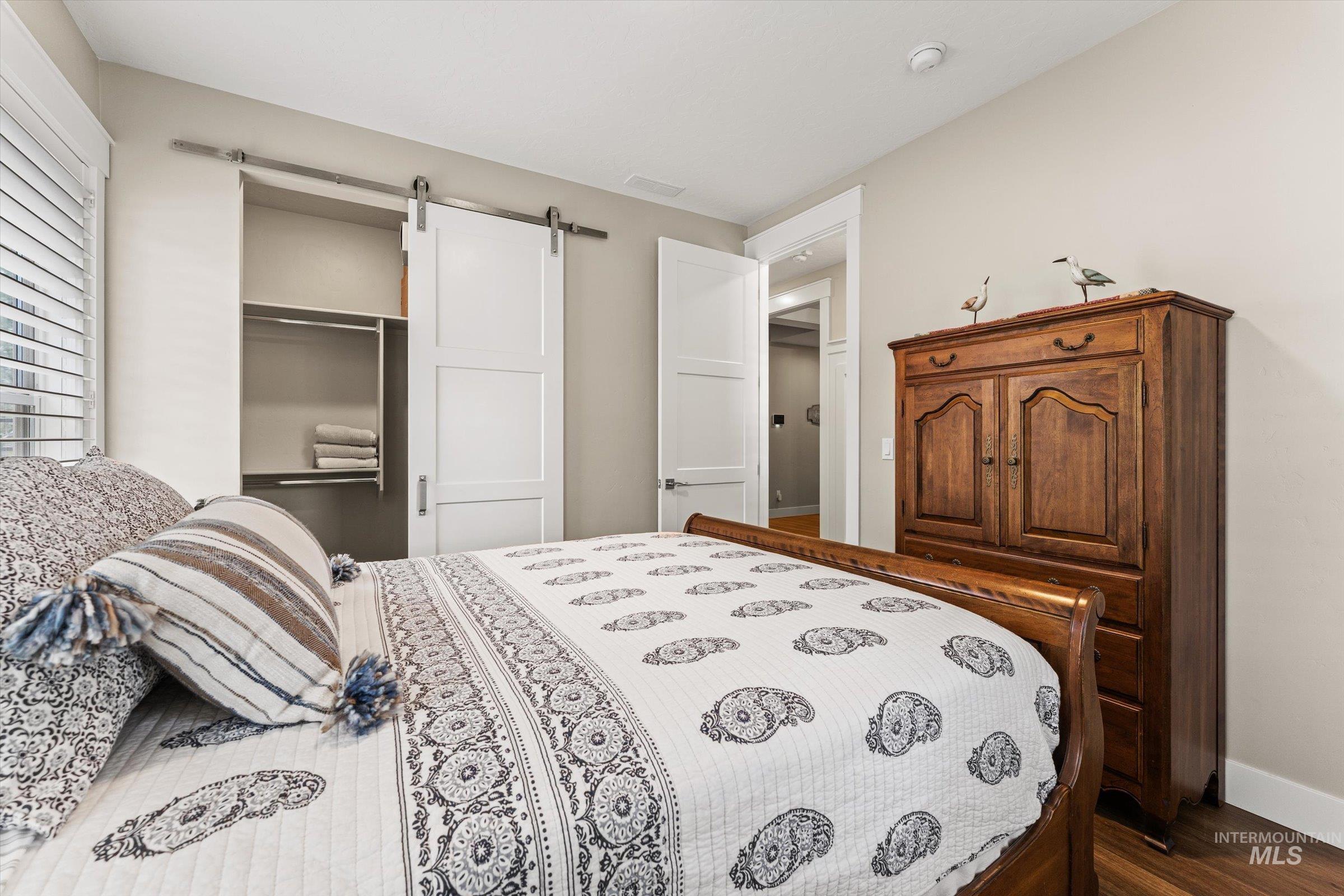 1341 N Willowick, Eagle, Idaho 83616, 3 Bedrooms, 2.5 Bathrooms, Residential For Sale, Price $760,000, 98995031
