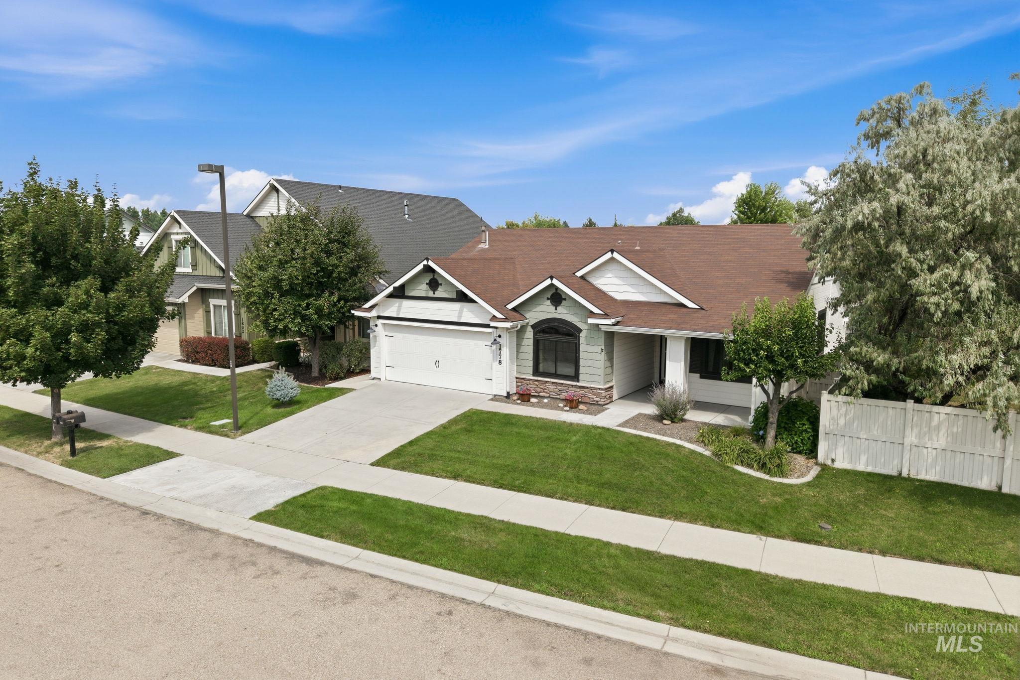 1778 Prairie View, Middleton, Idaho 83644, 3 Bedrooms, 2 Bathrooms, Residential For Sale, Price $419,990, 98995032