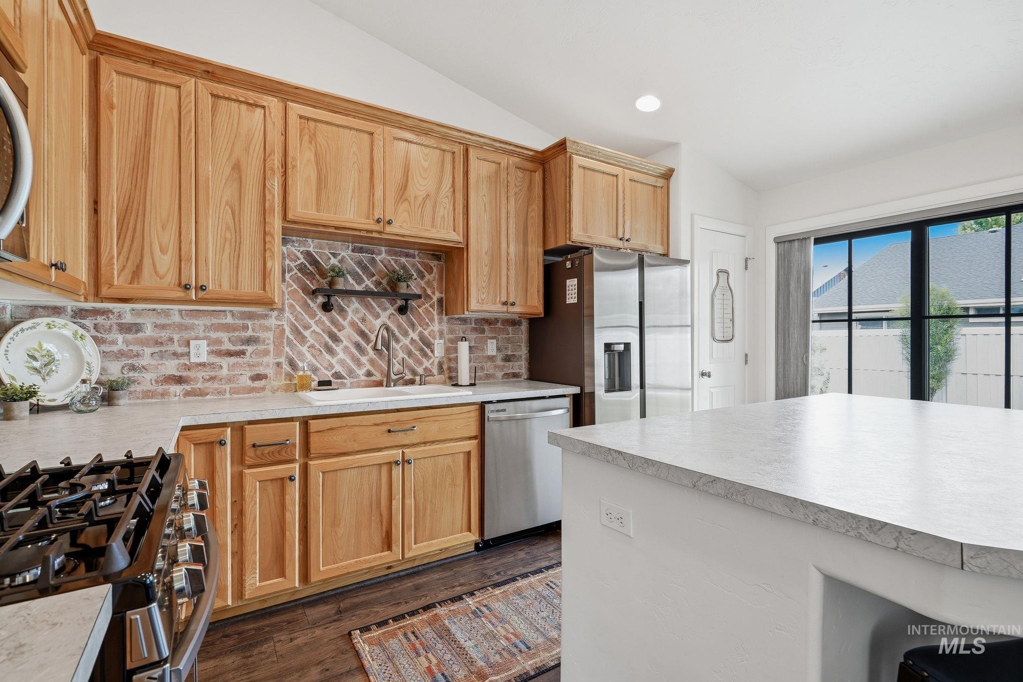 1778 Prairie View, Middleton, Idaho 83644, 3 Bedrooms, 2 Bathrooms, Residential For Sale, Price $419,990, 98995032