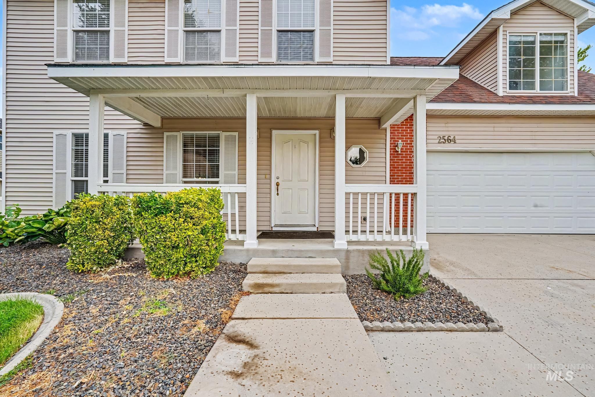 2564 N Monaco, Meridian, Idaho 83646, 4 Bedrooms, 3 Bathrooms, Residential For Sale, Price $459,000,MLS 98995035