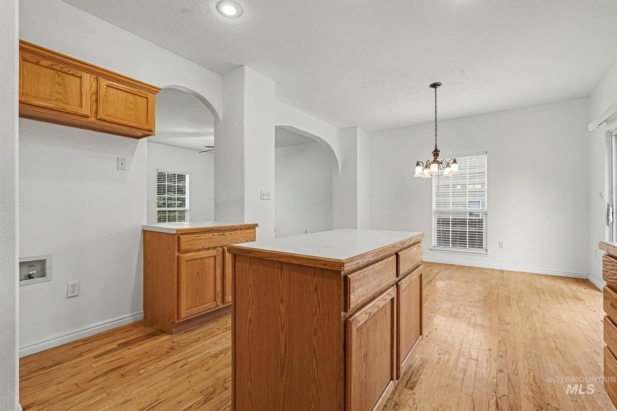 2564 N Monaco, Meridian, Idaho 83646, 4 Bedrooms, 3 Bathrooms, Residential For Sale, Price $459,000,MLS 98995035