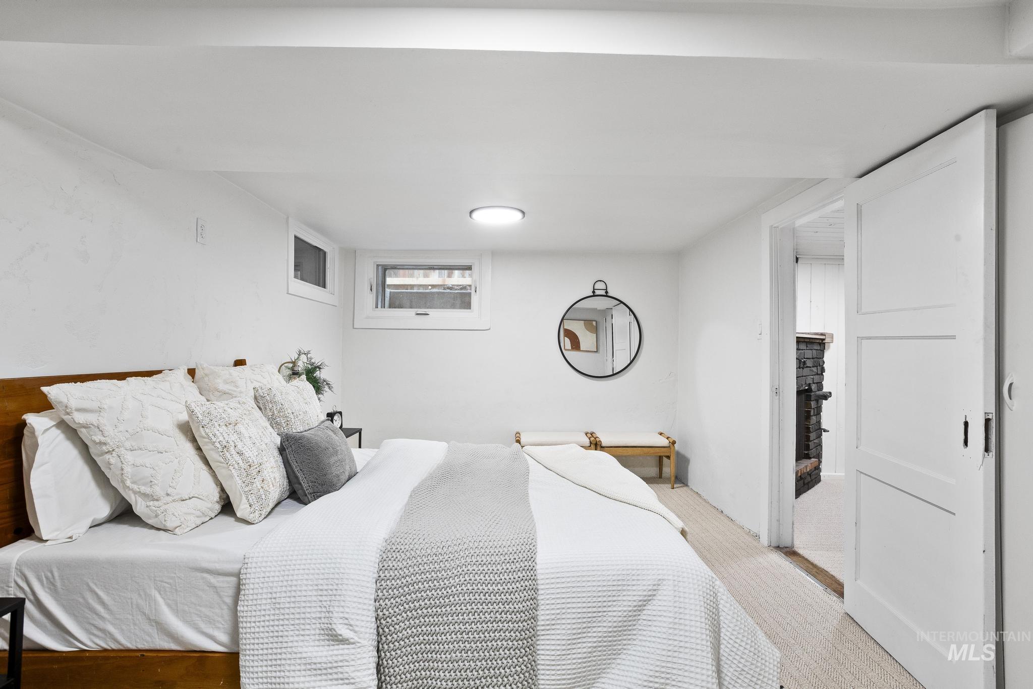 1913 W Washington St., Boise, Idaho 83702, 4 Bedrooms, 2.5 Bathrooms, Residential For Sale, Price $1,183,000, 98995042