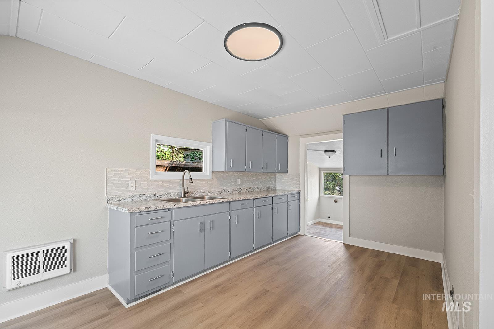 708 15th Avenue, Lewiston, Idaho 83501, 2 Bedrooms, 1 Bathroom, Residential For Sale, Price $219,900, 98995043