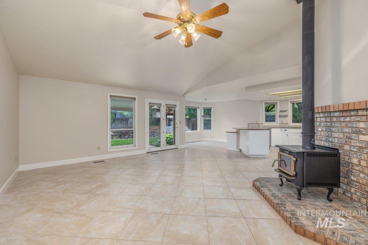 9922 W Aladar Ct, Boise, Idaho 83704, 3 Bedrooms, 2 Bathrooms, Residential For Sale, Price $572,000, 98995051