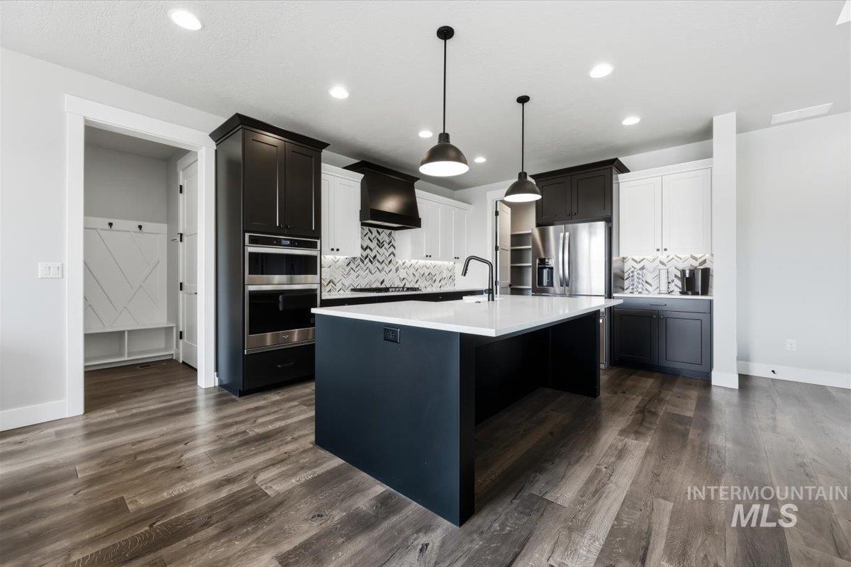 4819 Gap Creek Ave., Caldwell, Idaho 83607, 3 Bedrooms, 2.5 Bathrooms, Residential For Sale, Price $676,767,MLS 98995055