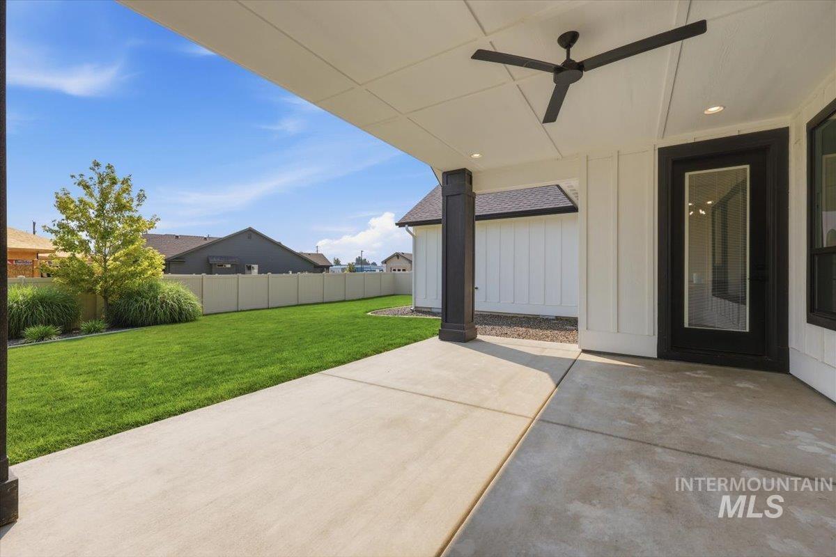 4819 Gap Creek Ave., Caldwell, Idaho 83607, 3 Bedrooms, 2.5 Bathrooms, Residential For Sale, Price $676,767,MLS 98995055