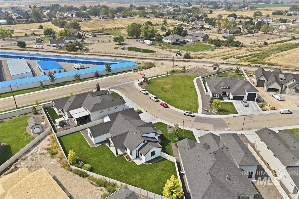 4819 Gap Creek Ave., Caldwell, Idaho 83607, 3 Bedrooms, 2.5 Bathrooms, Residential For Sale, Price $676,767,MLS 98995055