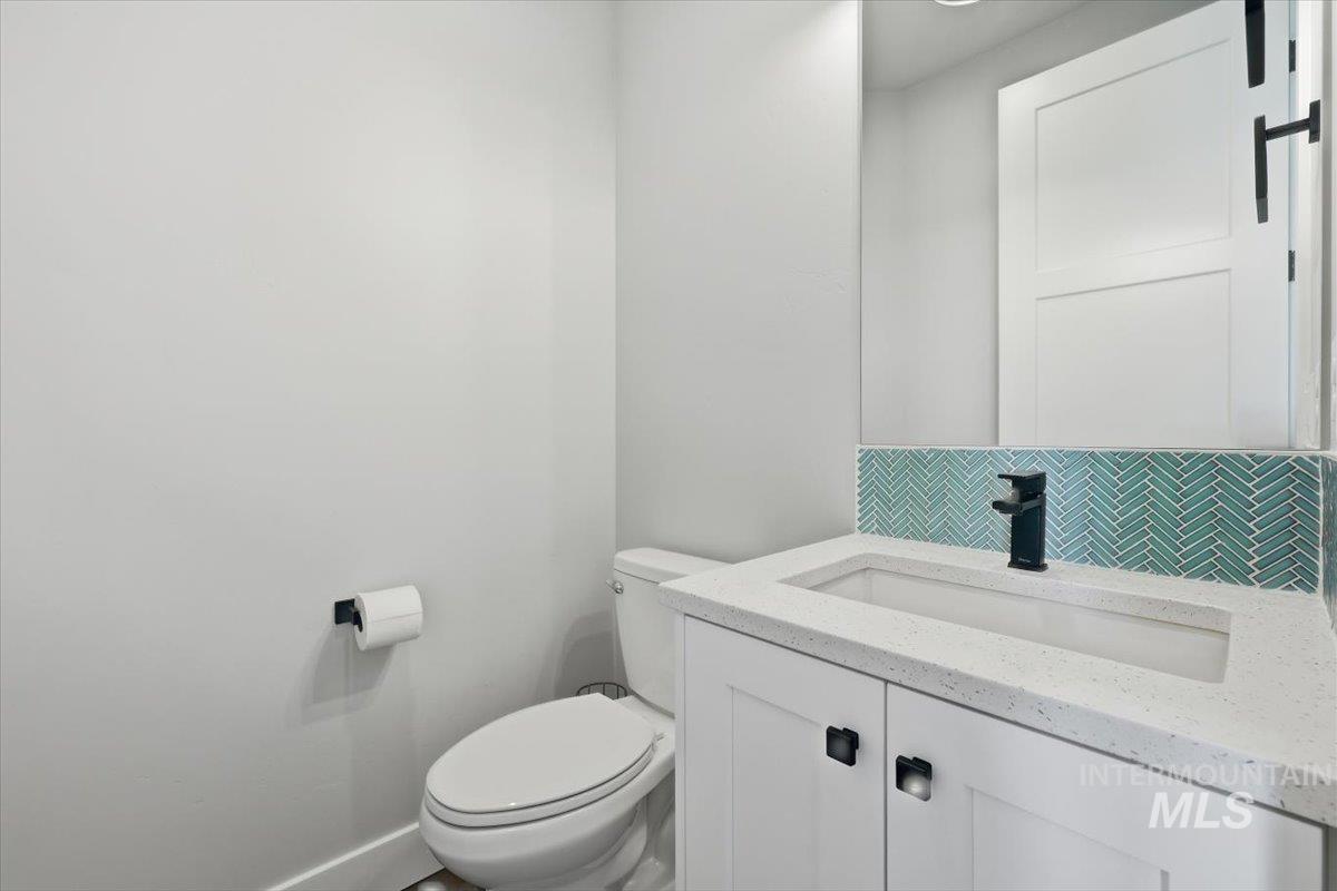 4819 Gap Creek Ave., Caldwell, Idaho 83607, 3 Bedrooms, 2.5 Bathrooms, Residential For Sale, Price $676,767,MLS 98995055