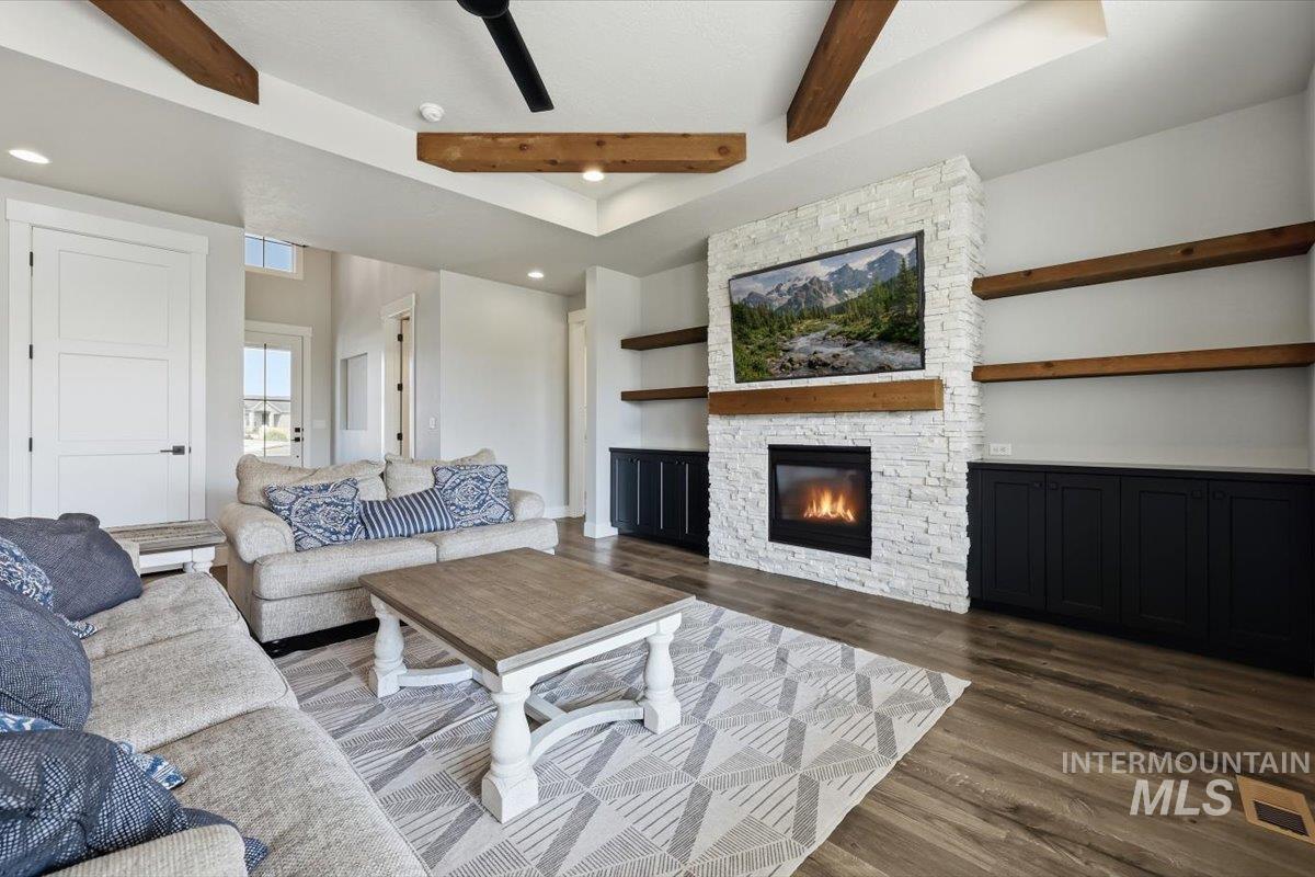 4819 Gap Creek Ave., Caldwell, Idaho 83607, 3 Bedrooms, 2.5 Bathrooms, Residential For Sale, Price $676,767,MLS 98995055