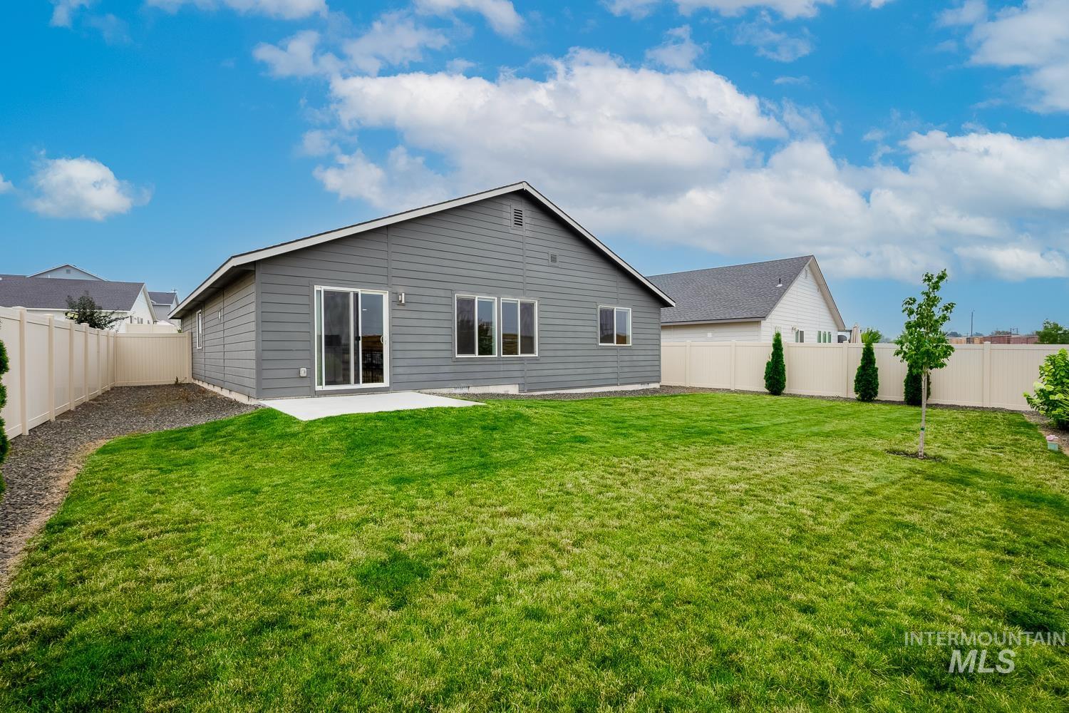 1545 N Thistle Dr, Kuna, Idaho 83634, 3 Bedrooms, 2 Bathrooms, Residential For Sale, Price $455,000, 98995056