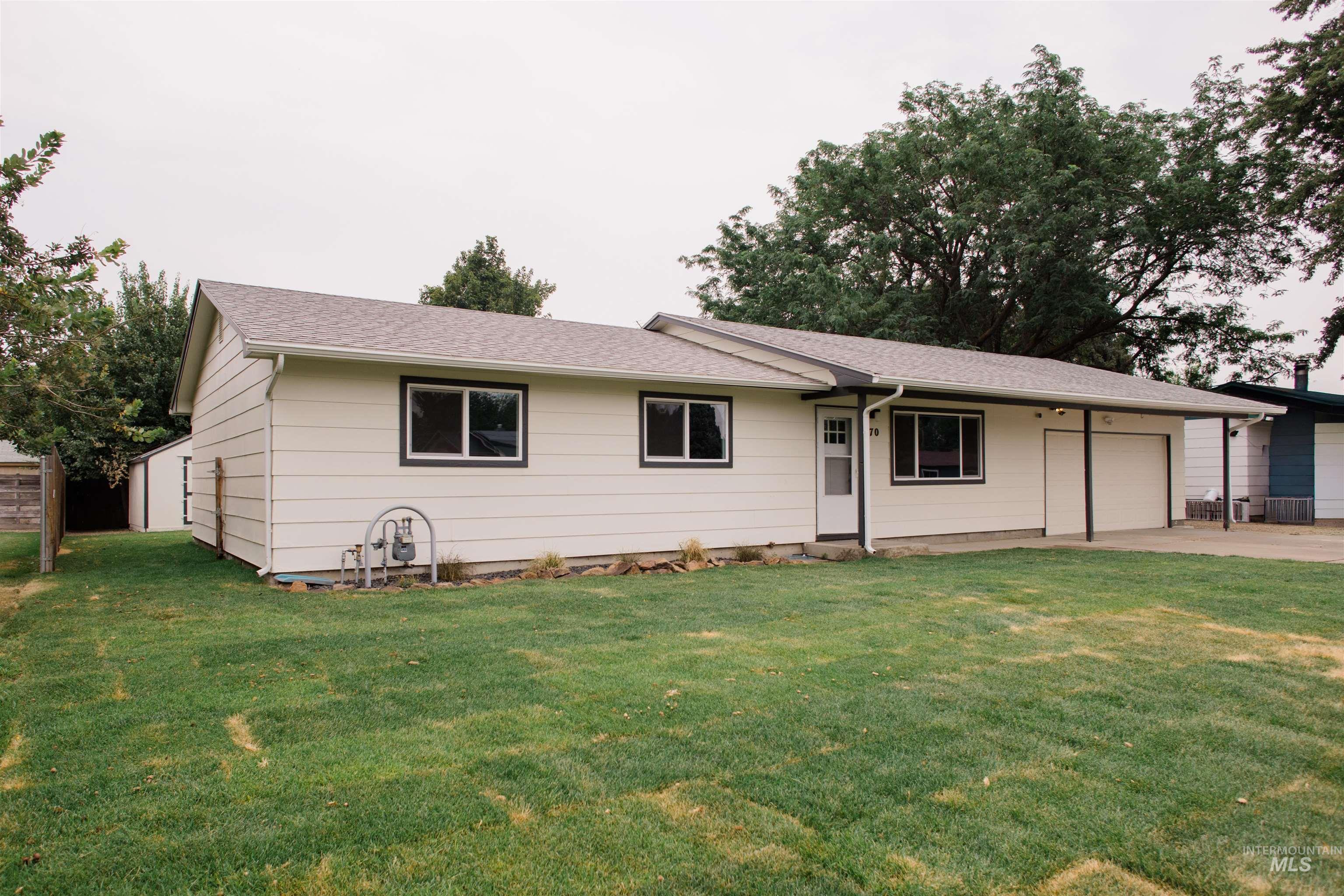 870 N 10th E, Mountain Home, Idaho 83647, 4 Bedrooms, 2 Bathrooms, Residential For Sale, Price $369,900,MLS 98995062