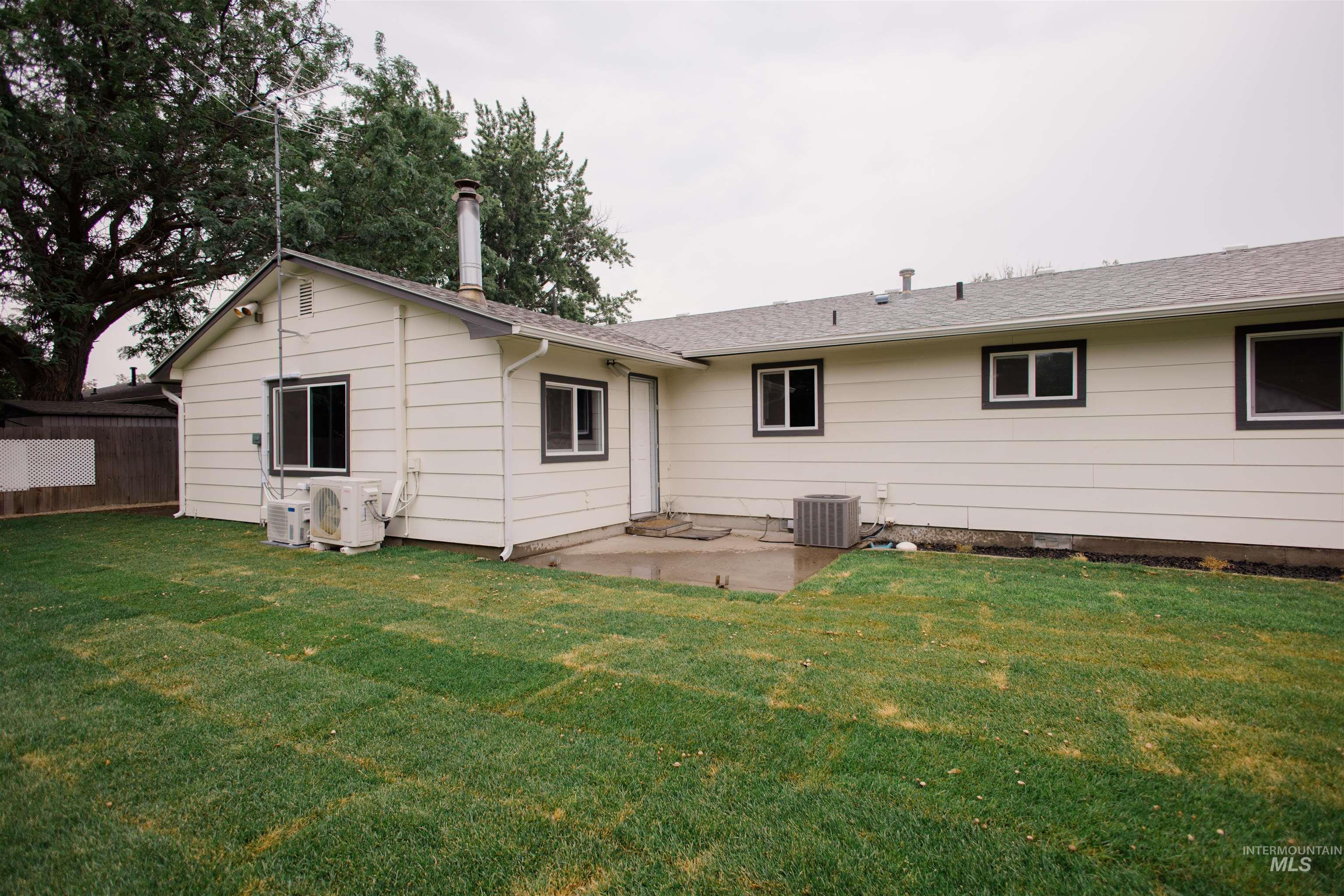 870 N 10th E, Mountain Home, Idaho 83647, 4 Bedrooms, 2 Bathrooms, Residential For Sale, Price $369,900,MLS 98995062
