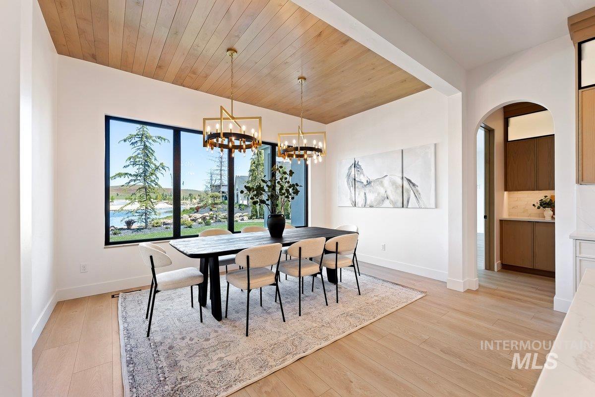 7542 W Rockhaven Dr, Eagle, Idaho 83616, 4 Bedrooms, 4.5 Bathrooms, Residential For Sale, Price $2,499,900,MLS 98995063