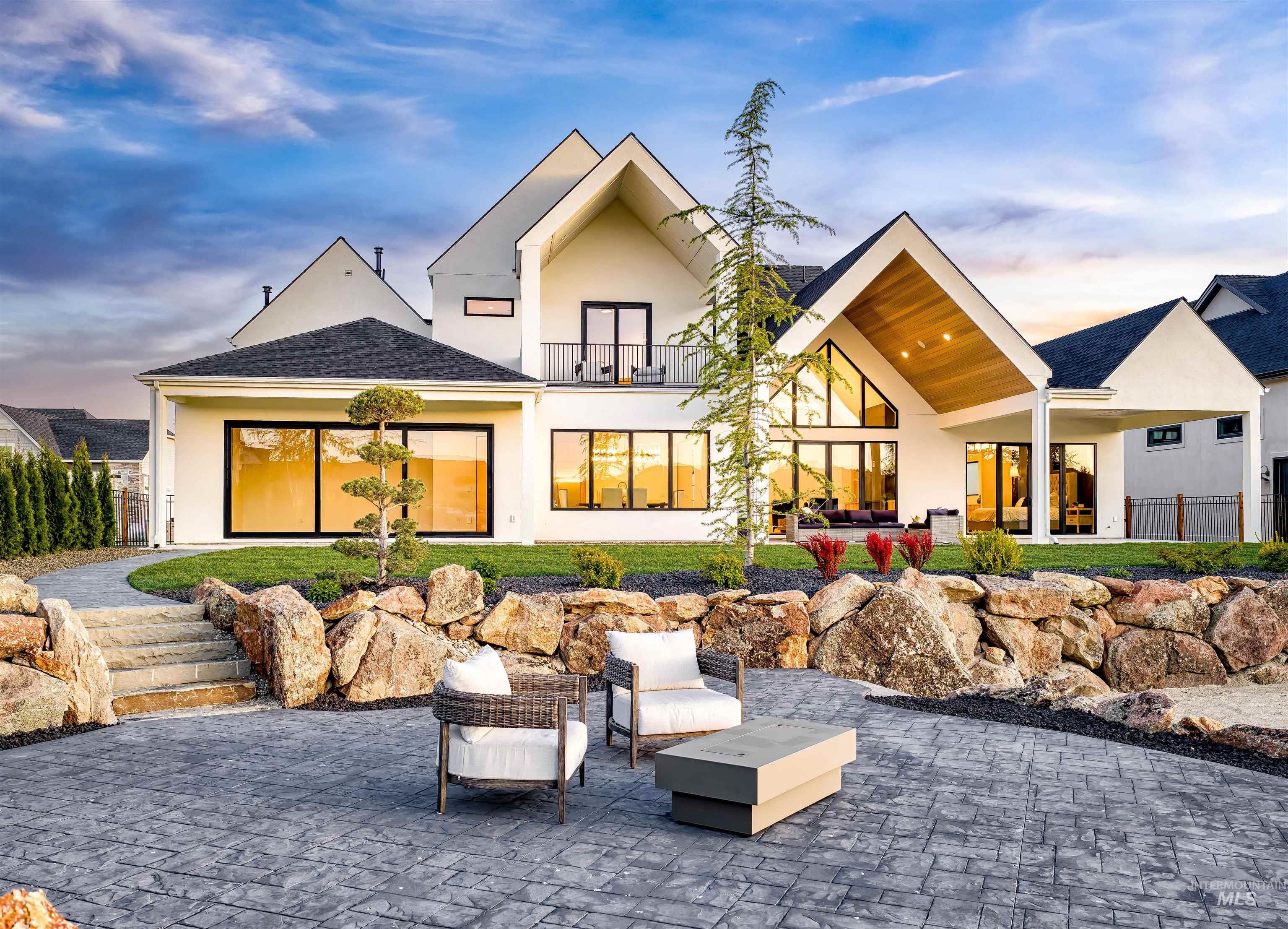 7542 W Rockhaven Dr, Eagle, Idaho 83616, 4 Bedrooms, 4.5 Bathrooms, Residential For Sale, Price $2,499,900,MLS 98995063