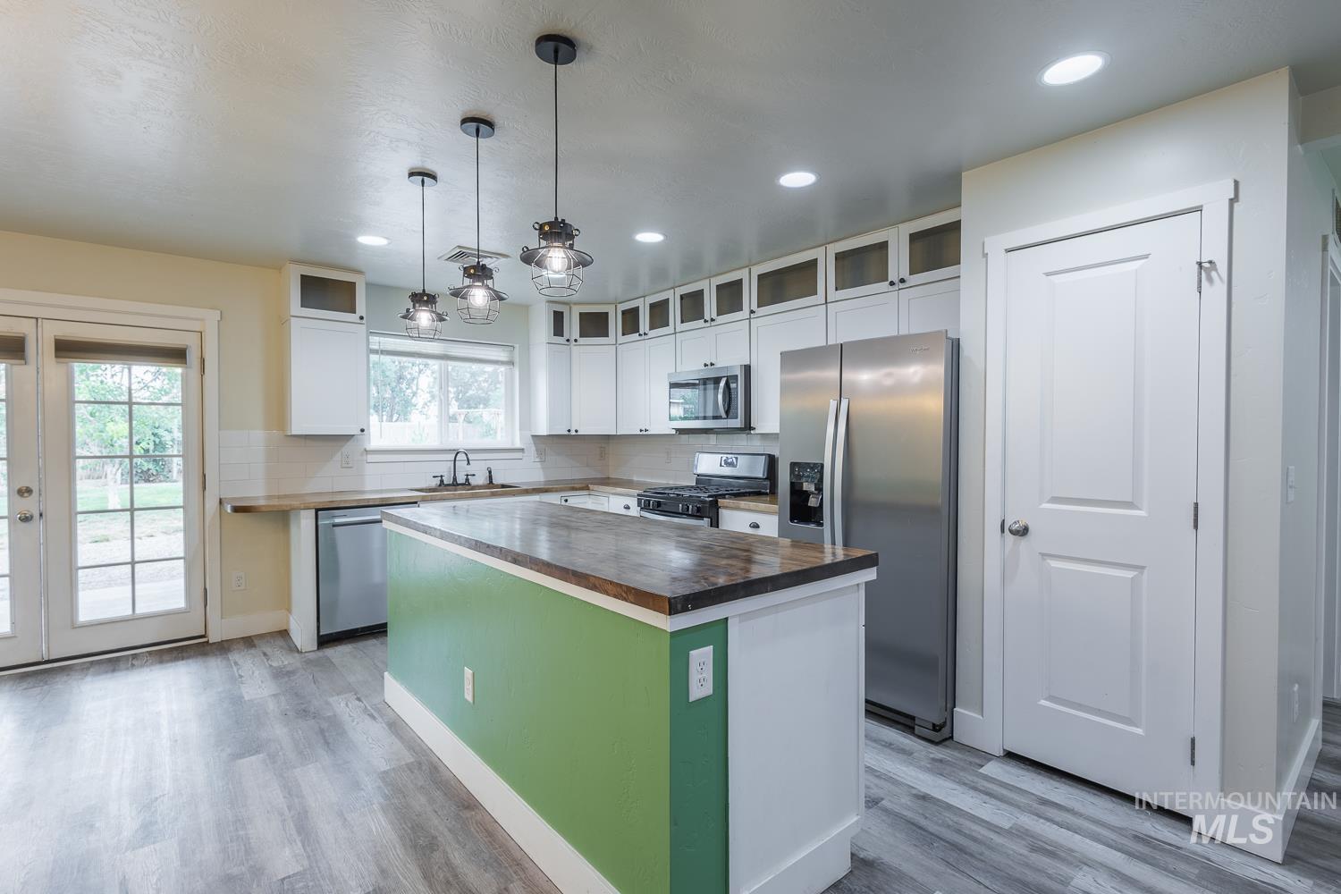 311 Christensen St, Marsing, Idaho 83639, 3 Bedrooms, 2 Bathrooms, Residential For Sale, Price $550,000,MLS 98995065