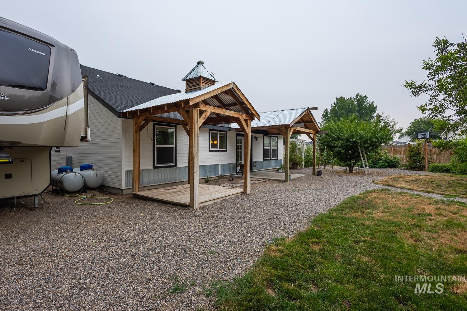 311 Christensen St, Marsing, Idaho 83639, 3 Bedrooms, 2 Bathrooms, Residential For Sale, Price $550,000,MLS 98995065