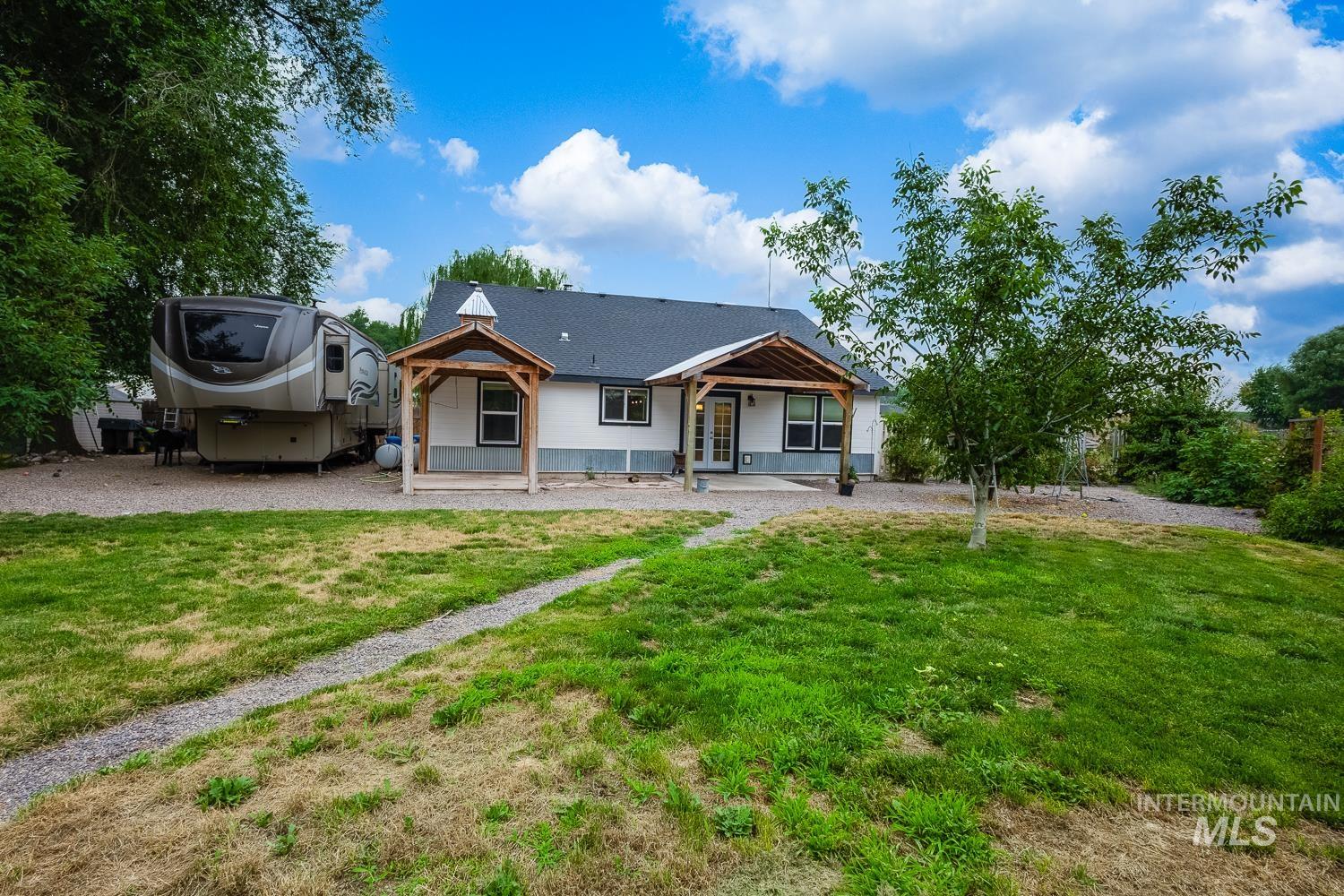 311 Christensen St, Marsing, Idaho 83639, 3 Bedrooms, 2 Bathrooms, Residential For Sale, Price $550,000,MLS 98995065