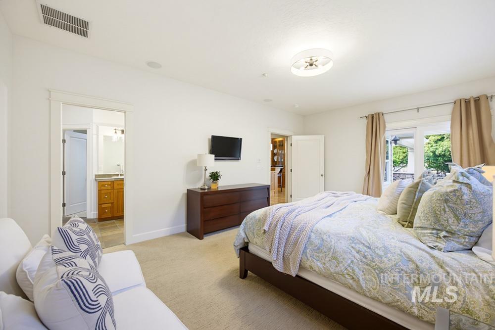 138 W Thornberry Ct, Boise, Idaho 83702, 3 Bedrooms, 2 Bathrooms, Residential For Sale, Price $1,200,000, 98995068