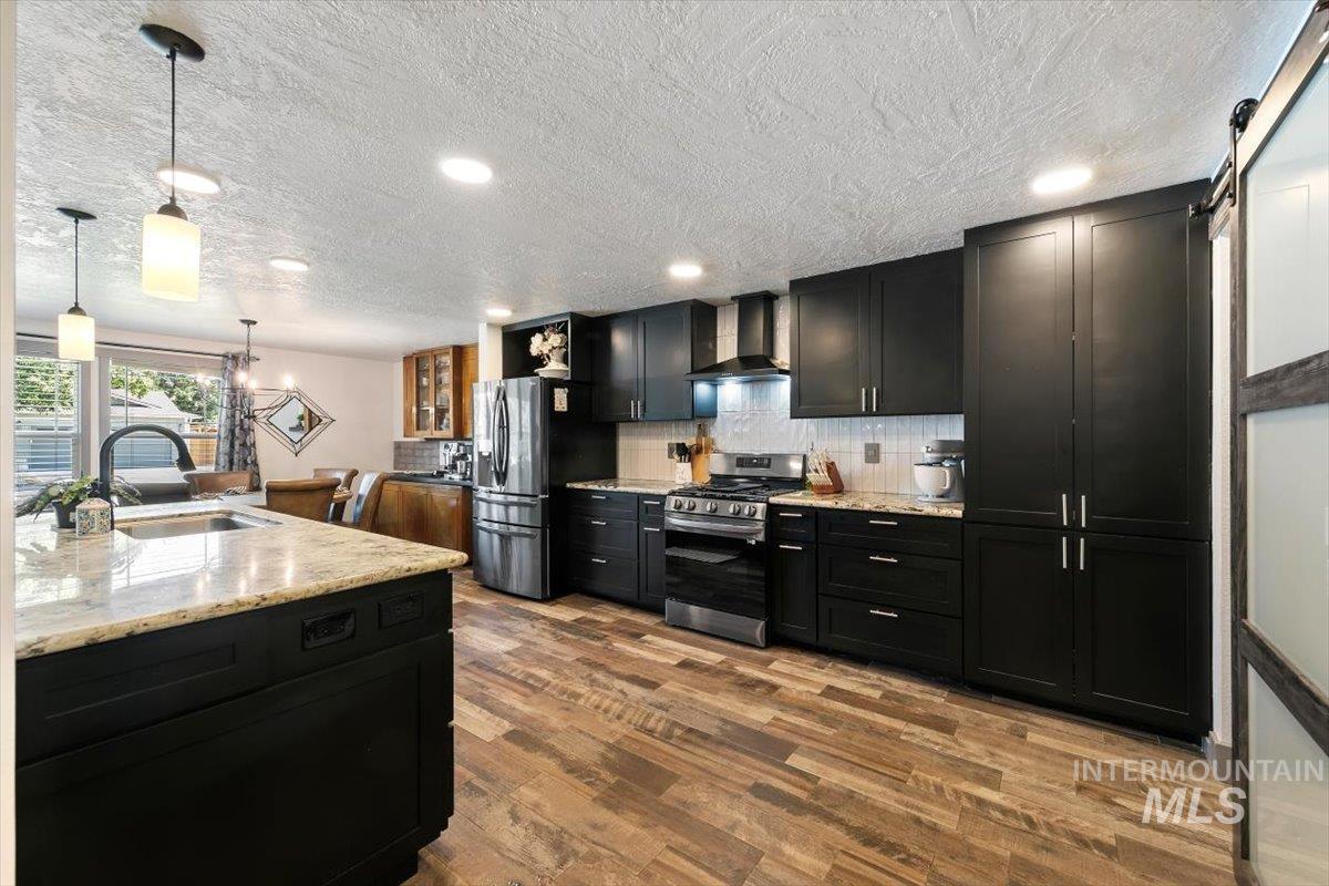 2845 S Chinkapin Ave, Boise, Idaho 83709, 3 Bedrooms, 2 Bathrooms, Residential For Sale, Price $750,000,MLS 98995071