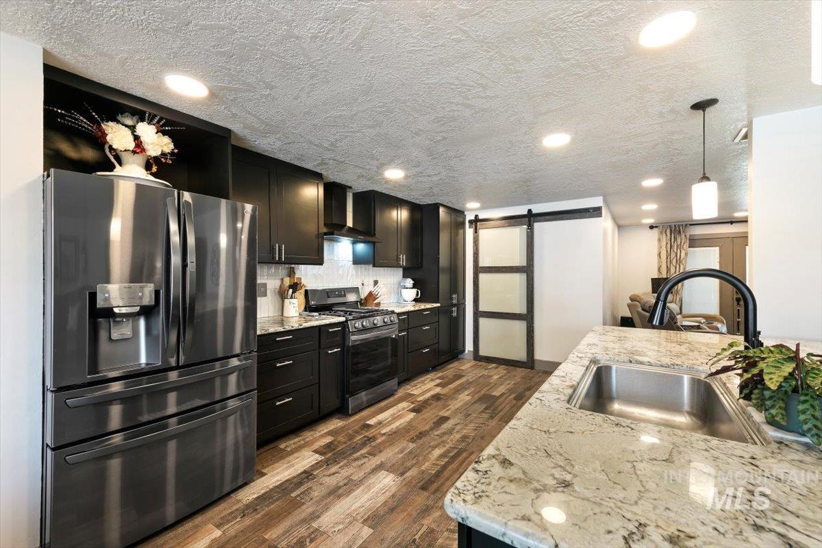 2845 S Chinkapin Ave, Boise, Idaho 83709, 3 Bedrooms, 2 Bathrooms, Residential For Sale, Price $750,000,MLS 98995071