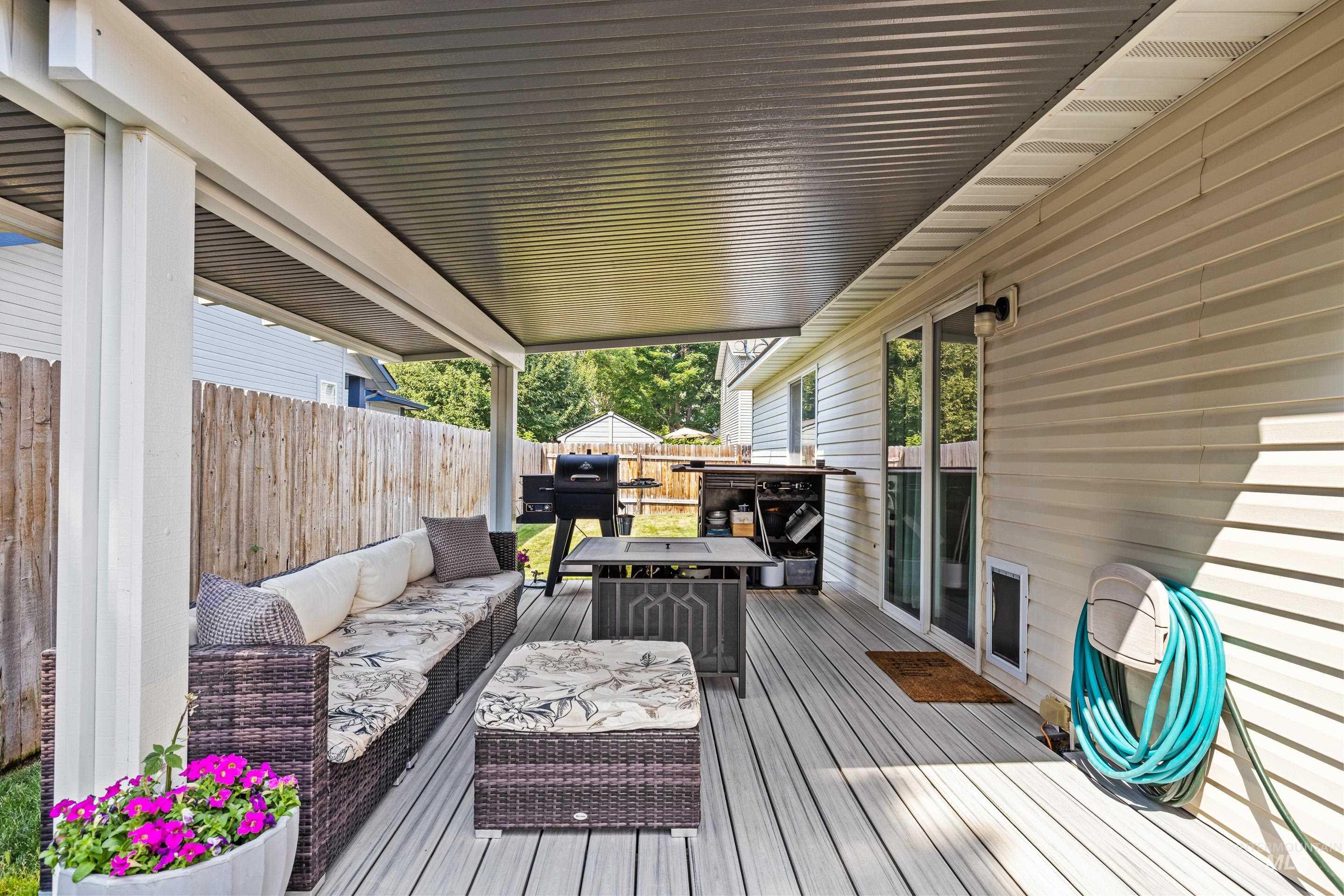 3280 S Capistrano Ave, Boise, Idaho 83705, 3 Bedrooms, 2 Bathrooms, Residential For Sale, Price $454,800,MLS 98995072