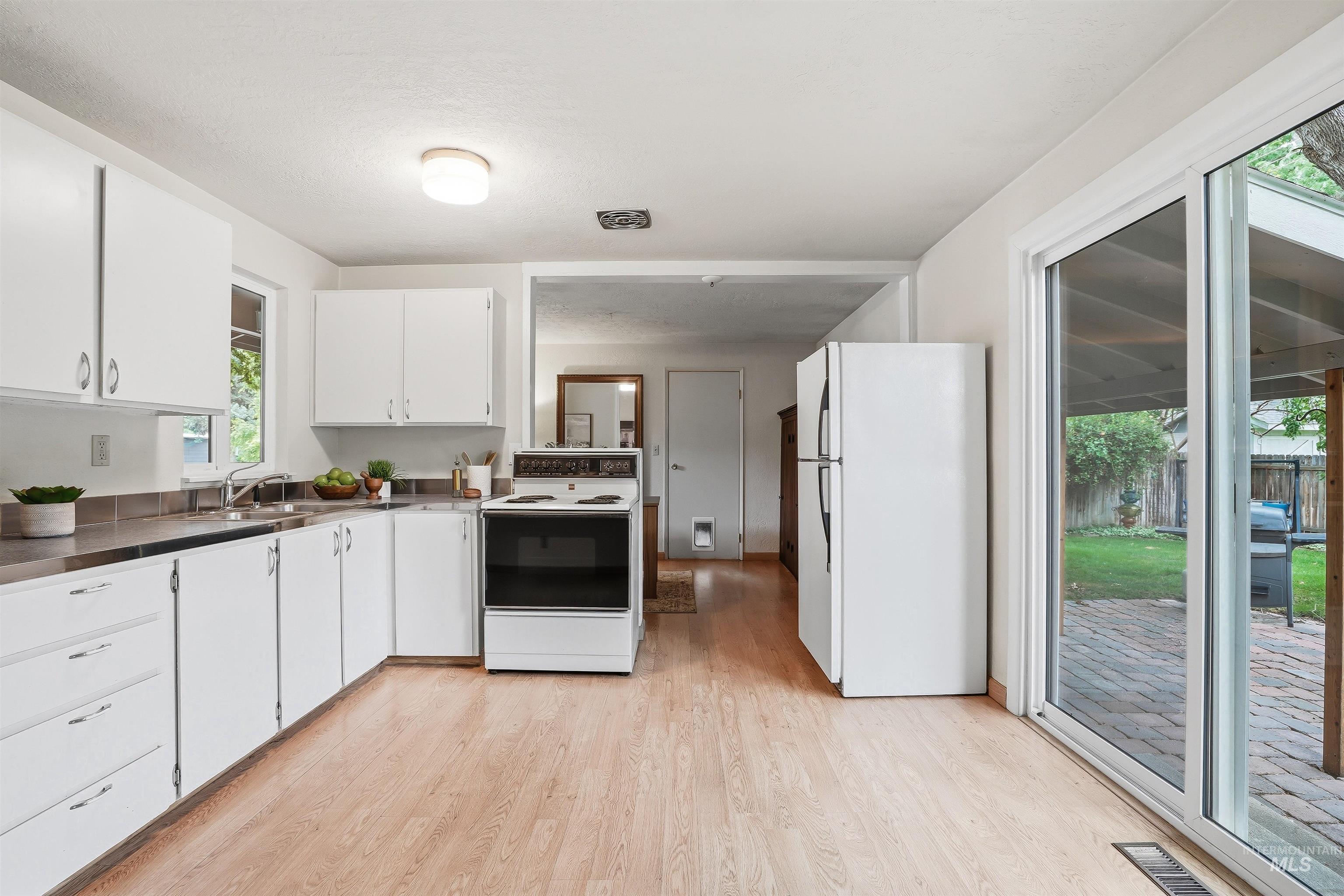 2740 N 38th St, Boise, Idaho 83703, 3 Bedrooms, 1 Bathroom, Residential For Sale, Price $424,900, 98995073