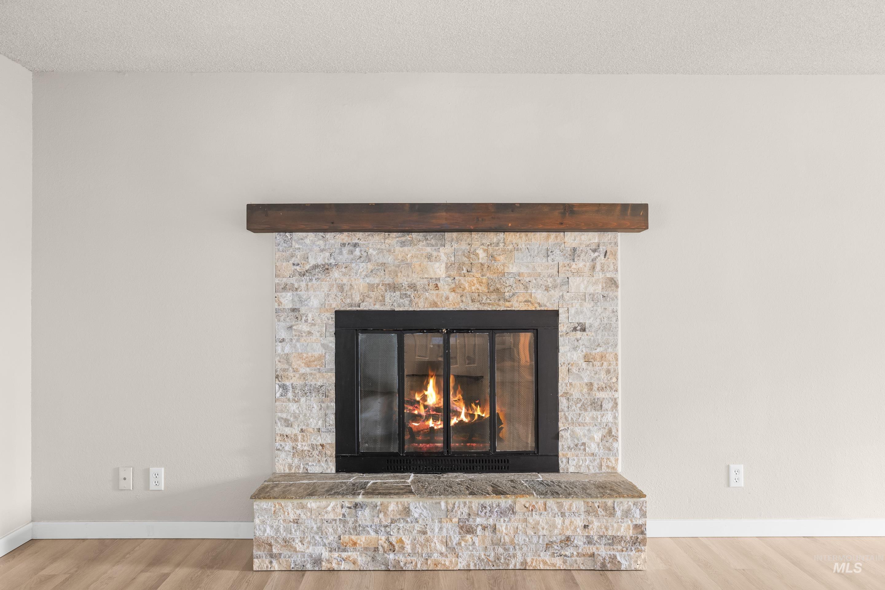 920 N 12TH E, Mountain Home, Idaho 83647, 3 Bedrooms, 2 Bathrooms, Residential For Sale, Price $324,900, 98995075