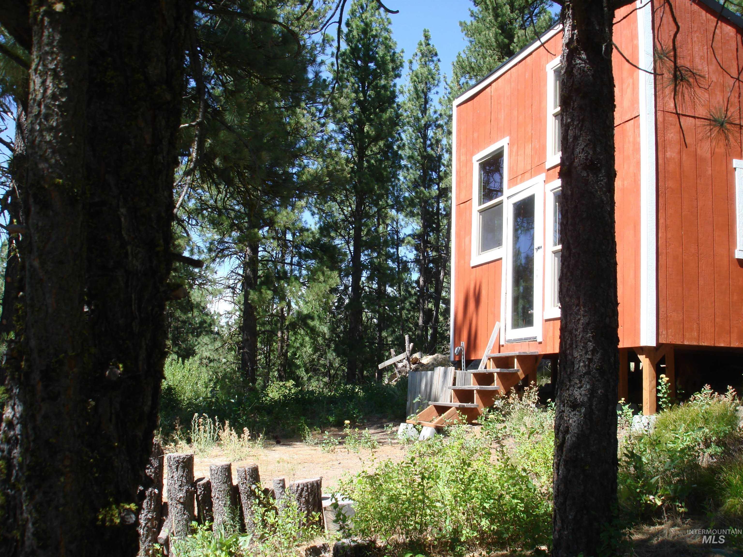 464 Collier View Road, Cascade, Idaho 83611, Land For Sale, Price $207,000,MLS 98995077