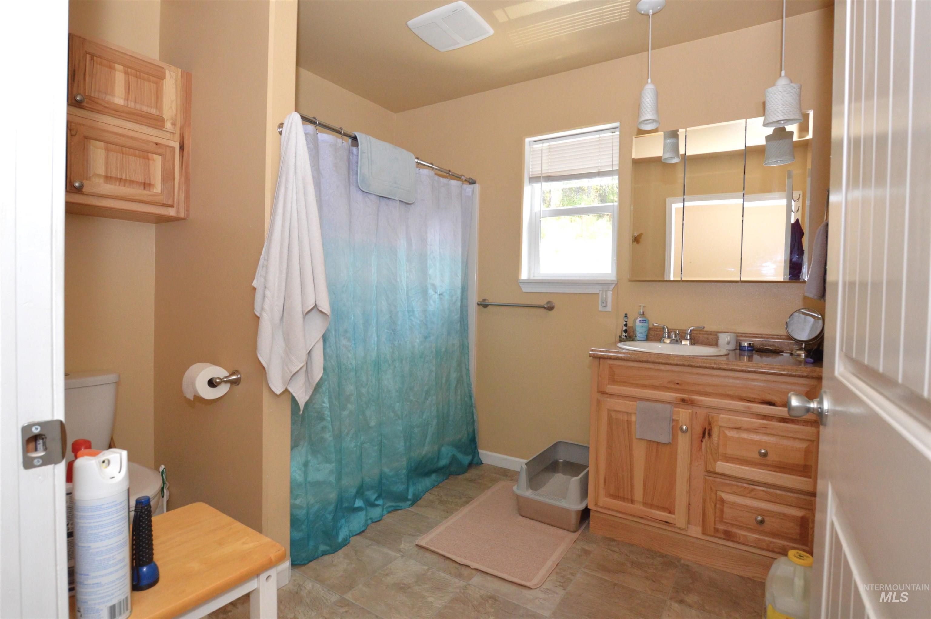 4697 Highway 12, Kamiah, Idaho 83536, 6 Bedrooms, 5 Bathrooms, Residential For Sale, Price $575,000, 98995080