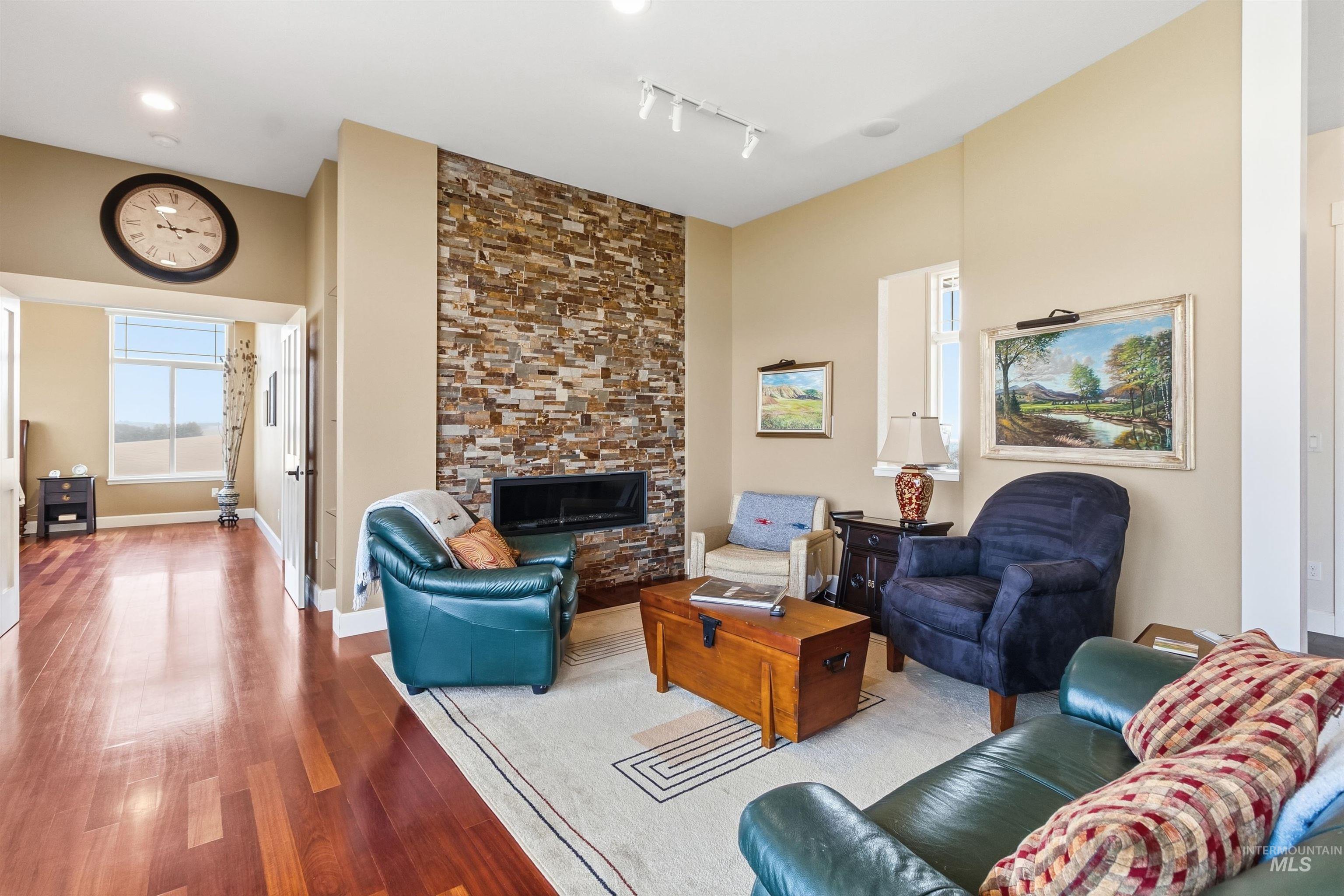 1010 Idlers Rest Rd, Moscow, Idaho 83843, 3 Bedrooms, 3 Bathrooms, Residential For Sale, Price $1,290,000, 98995082
