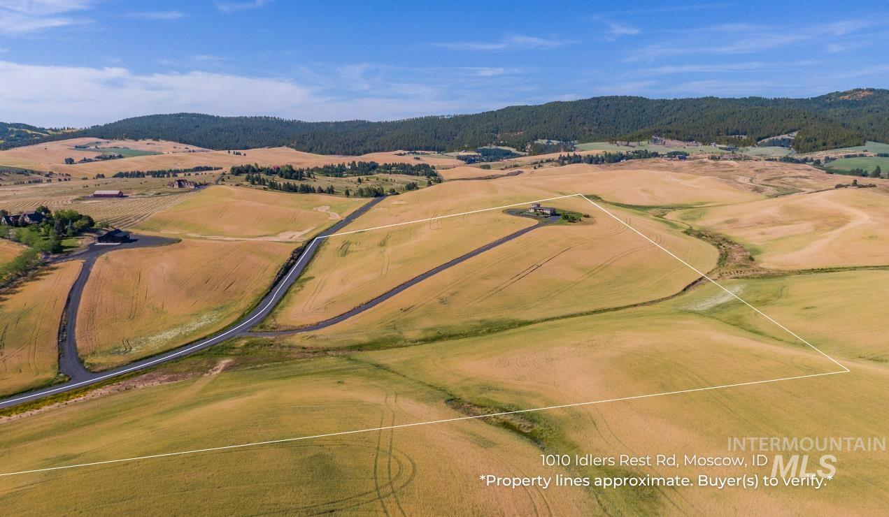 1010 Idlers Rest Rd, Moscow, Idaho 83843, 3 Bedrooms, 3 Bathrooms, Residential For Sale, Price $1,290,000, 98995082