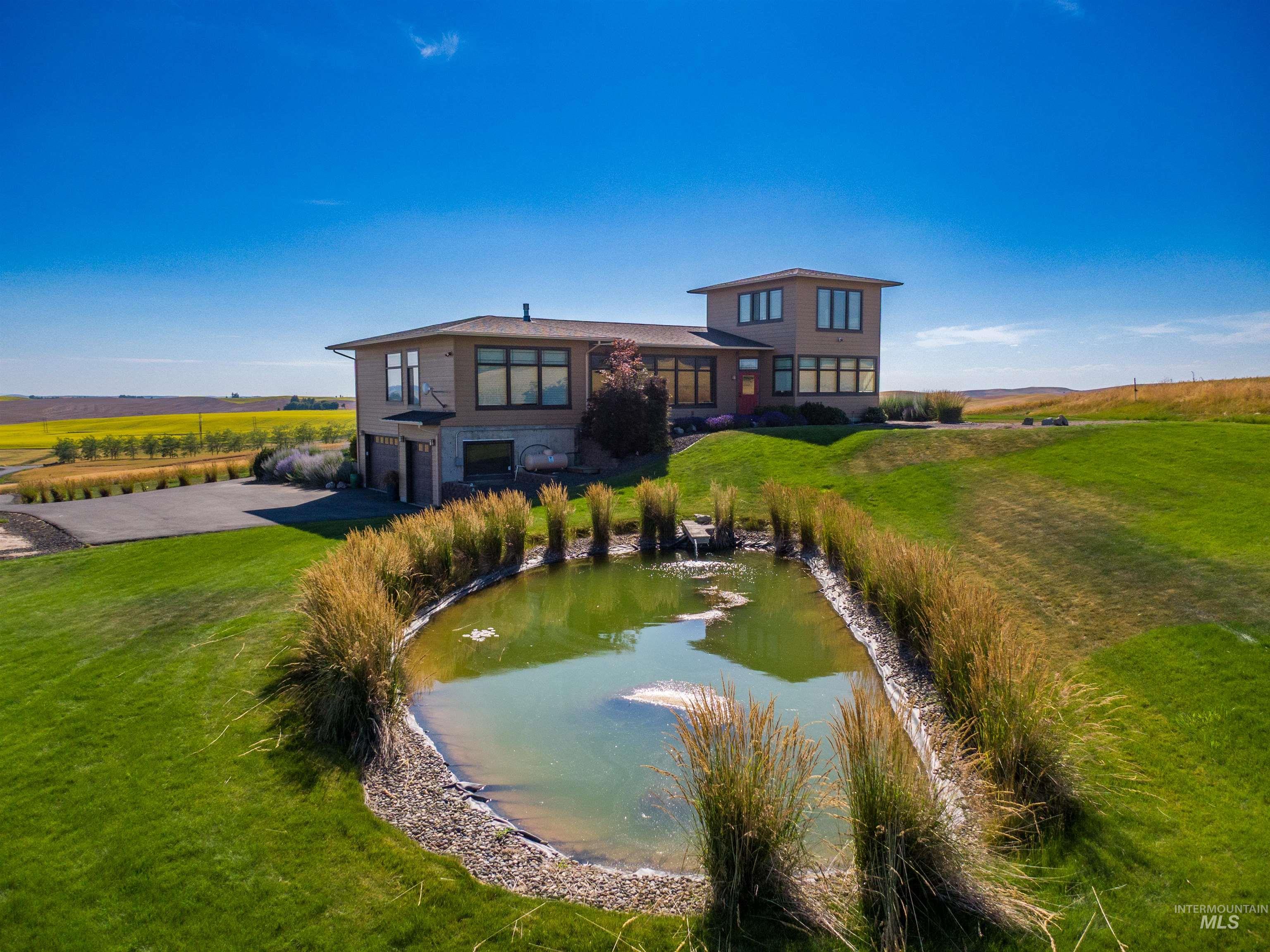 1010 Idlers Rest Rd, Moscow, Idaho 83843, 3 Bedrooms, 3 Bathrooms, Residential For Sale, Price $1,290,000,MLS 98995082