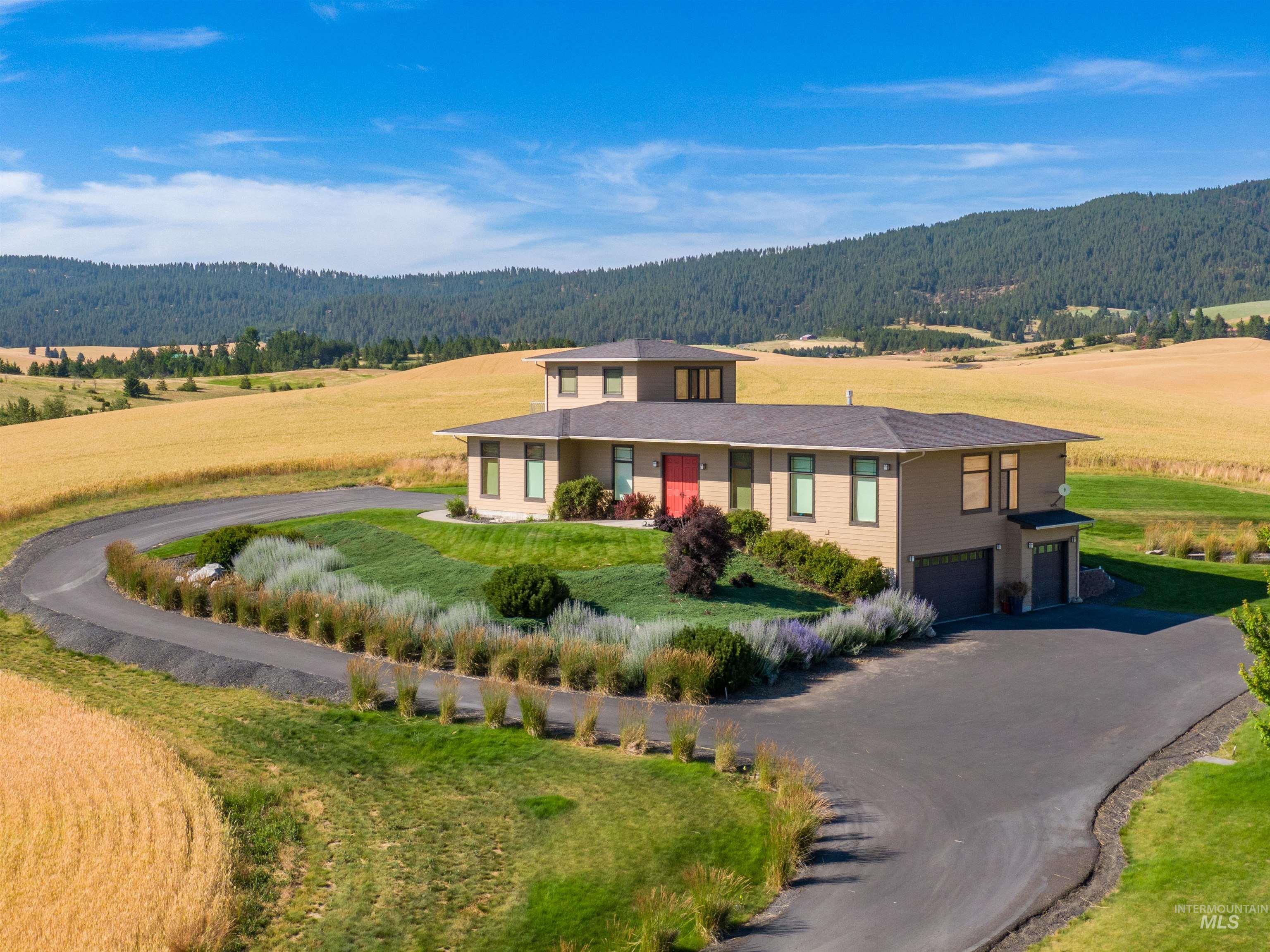 1010 Idlers Rest Rd, Moscow, Idaho 83843, 3 Bedrooms, 3 Bathrooms, Residential For Sale, Price $1,290,000, 98995082