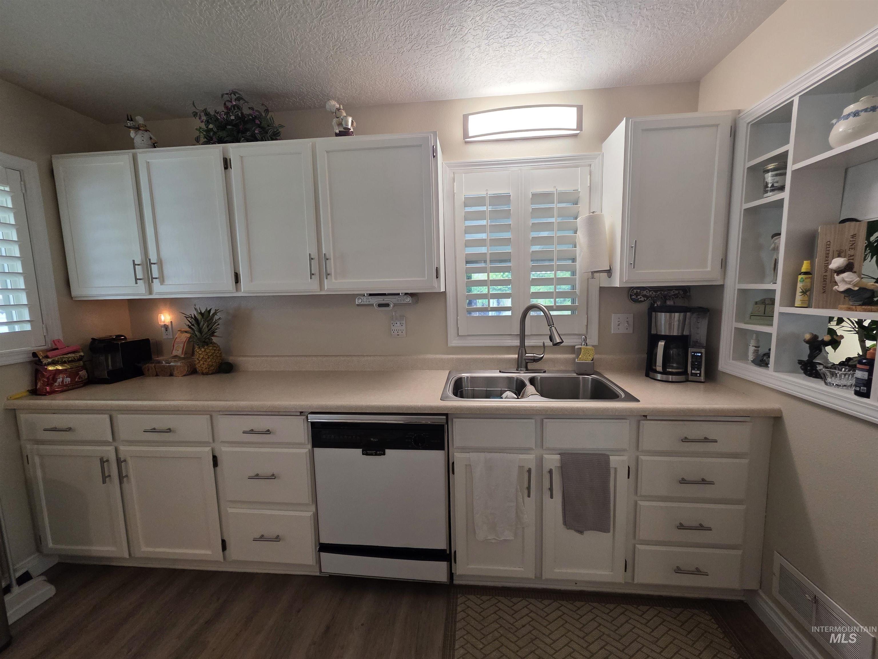 616 N 11th Ave, Buhl, Idaho 83316, 3 Bedrooms, 1 Bathroom, Residential For Sale, Price $325,000, 98995083