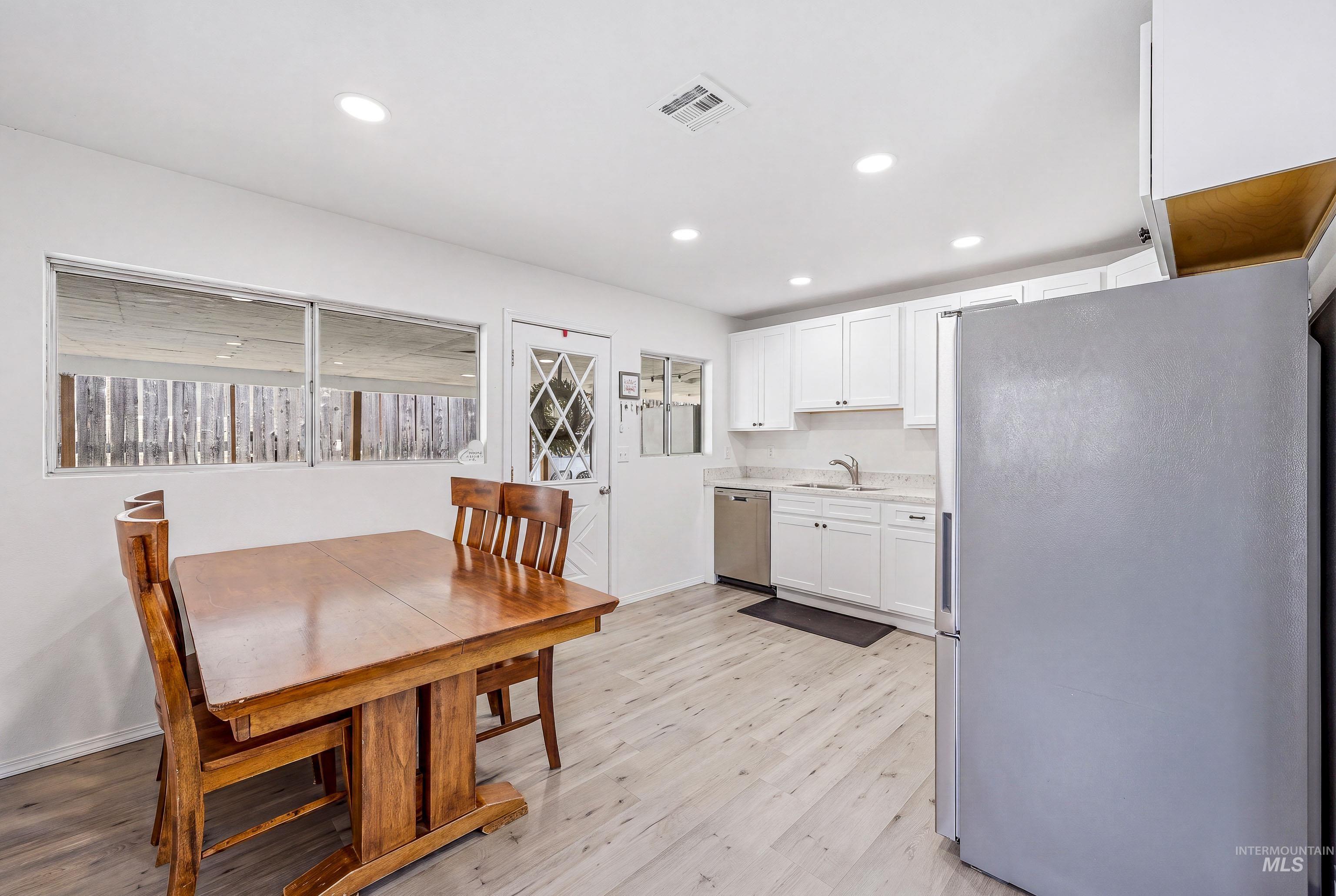 2602 9th Ave, Lewiston, Idaho 83501, 2 Bedrooms, 1 Bathroom, Residential For Sale, Price $299,000, 98995084