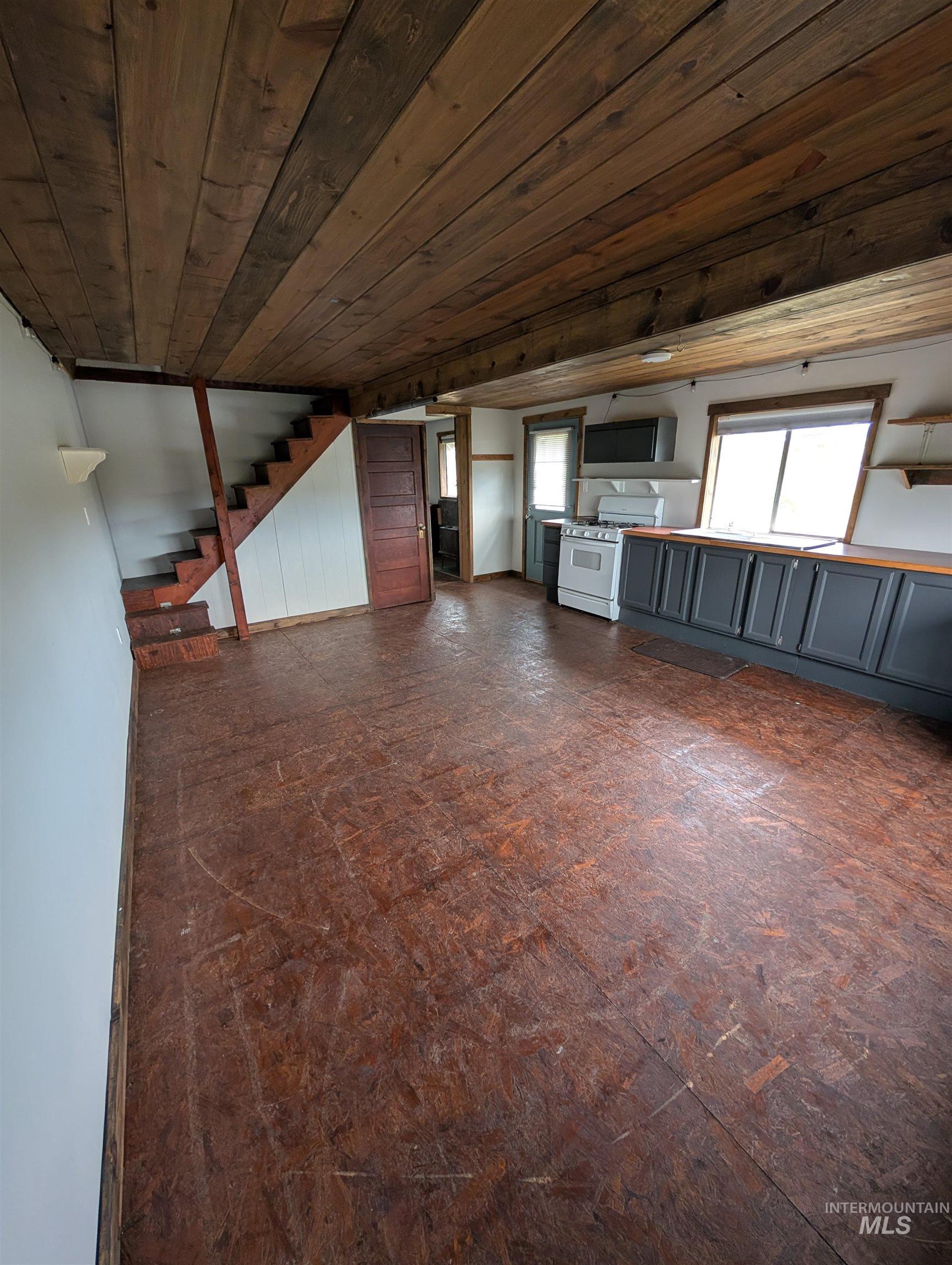 266 Trenary Road, Kooskia, Idaho 83539, 7 Bedrooms, 2 Bathrooms, Residential For Sale, Price $425,000, 98995086