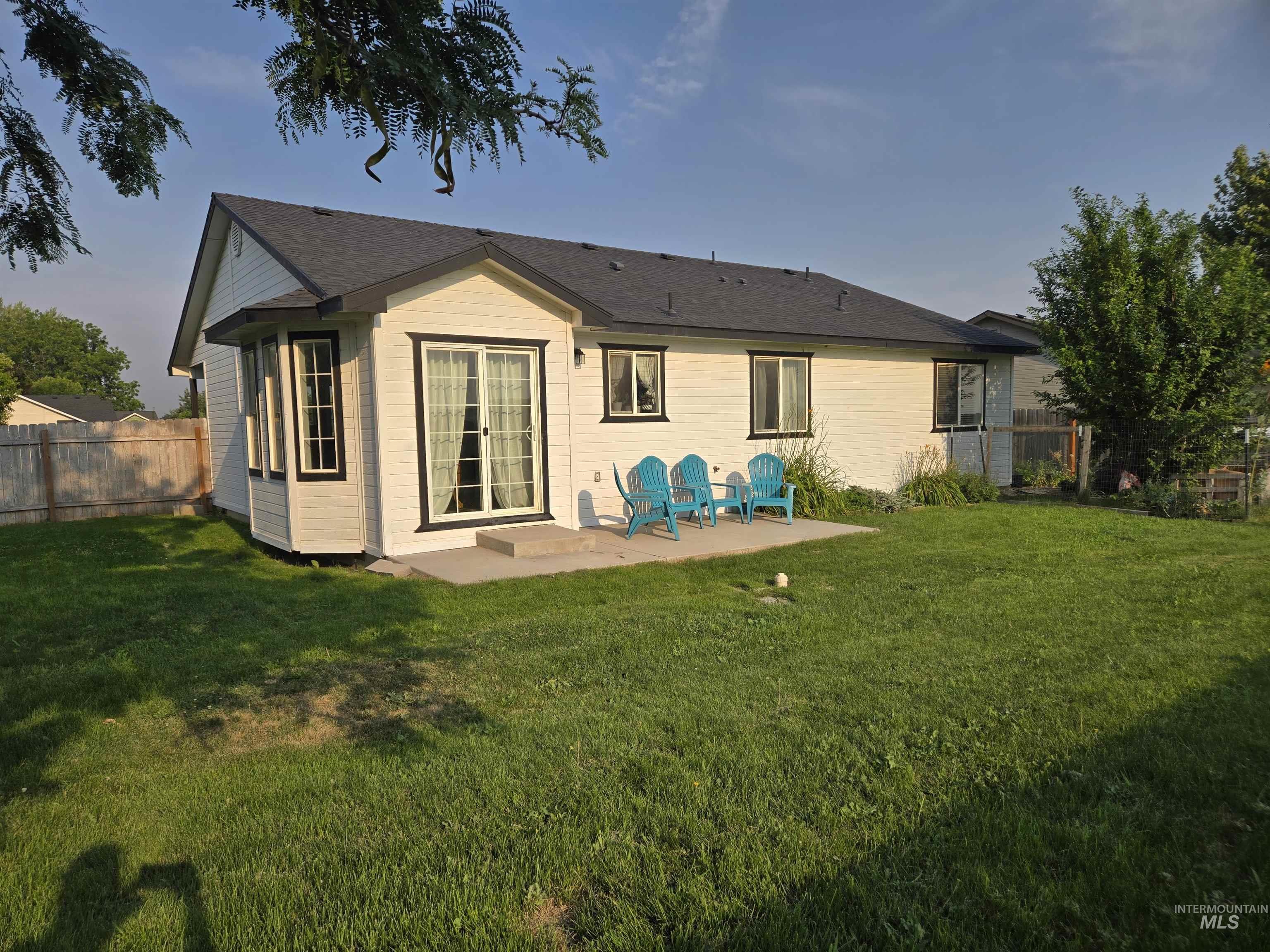 109 Rose Petal Ct., Wilder, Idaho 83676, 3 Bedrooms, 2 Bathrooms, Residential For Sale, Price $355,000, 98995088